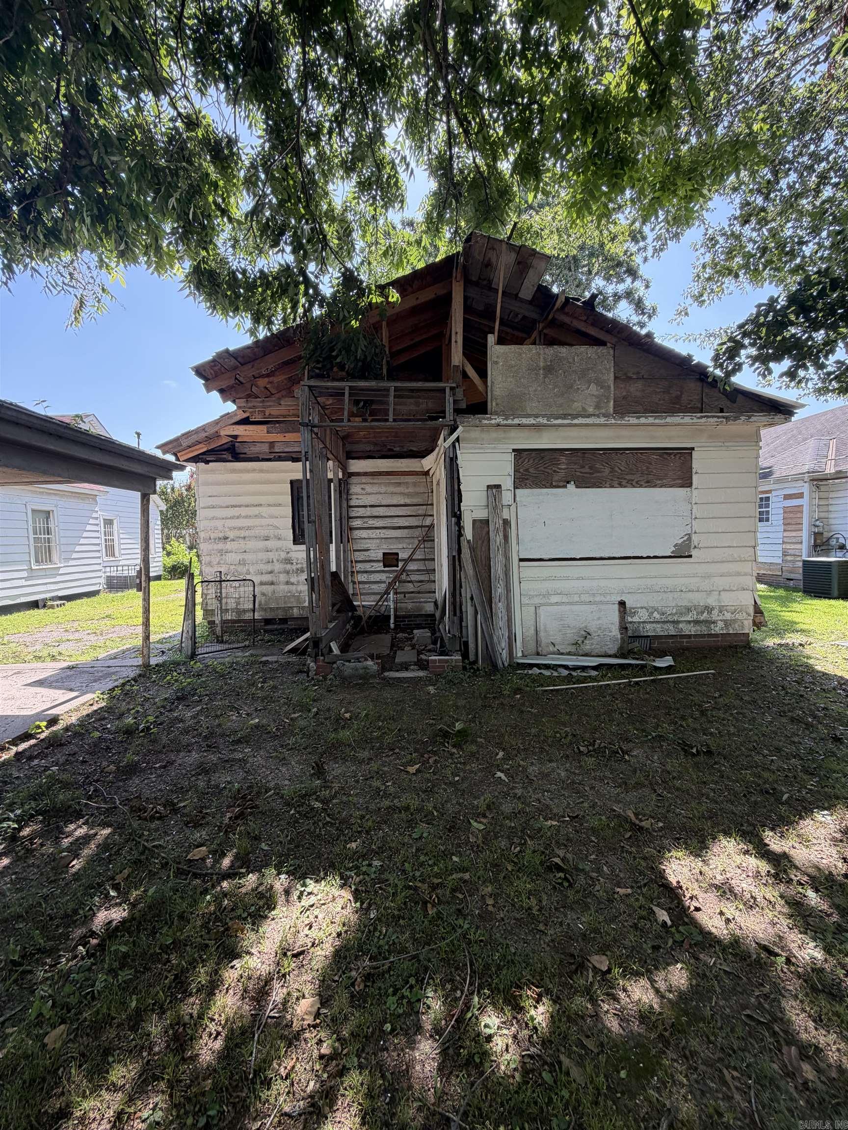 1926 S Olive  Pine Bluff, AR