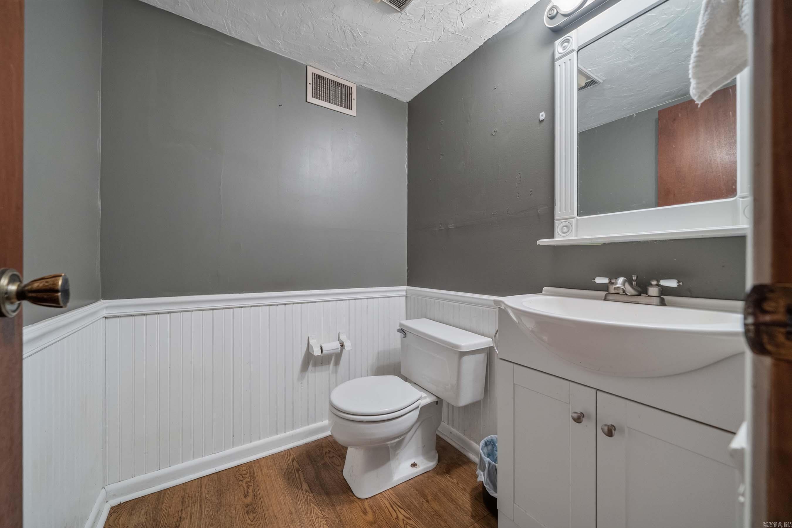 205 Millbranch  Hot Springs, AR
