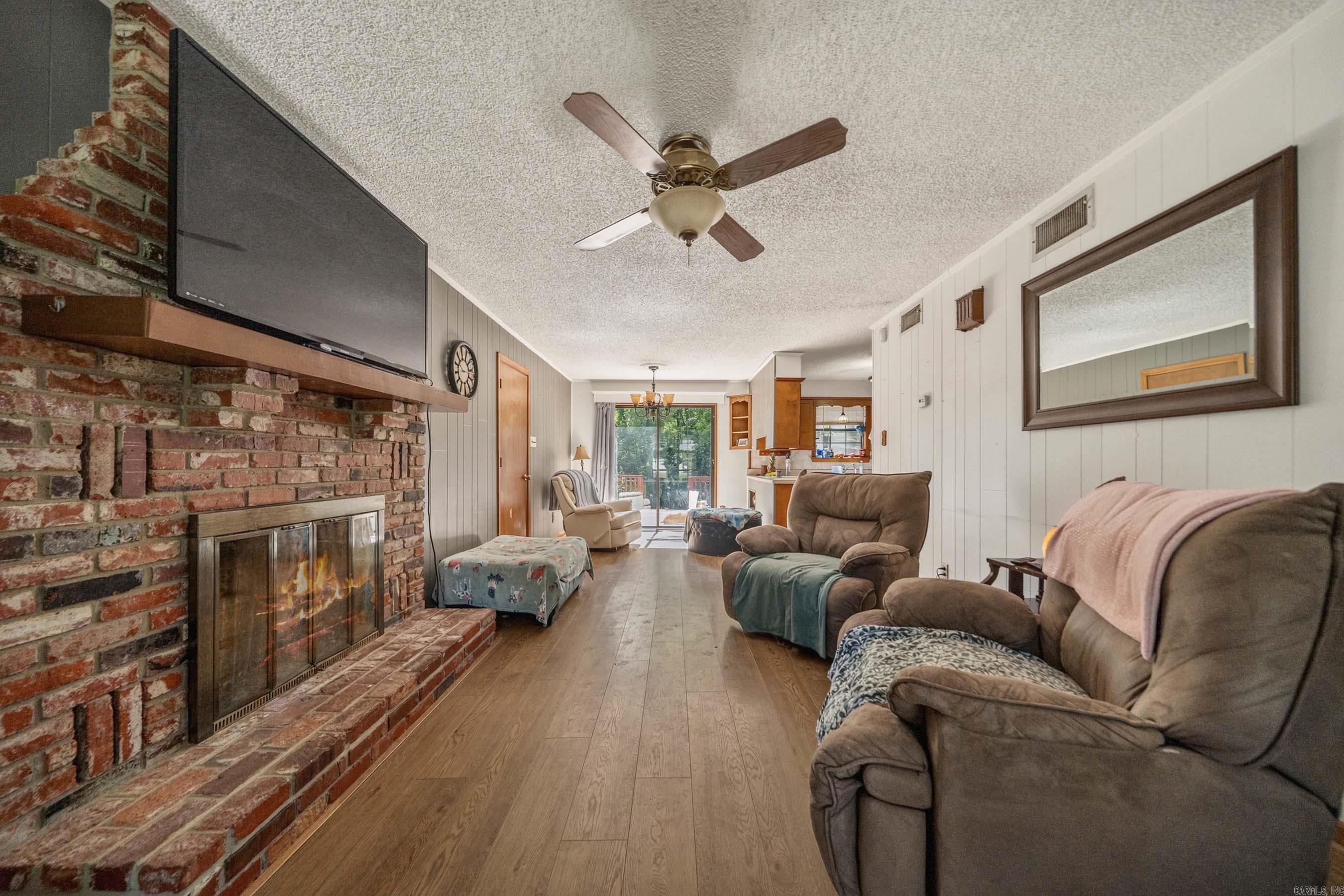 205 Millbranch  Hot Springs, AR