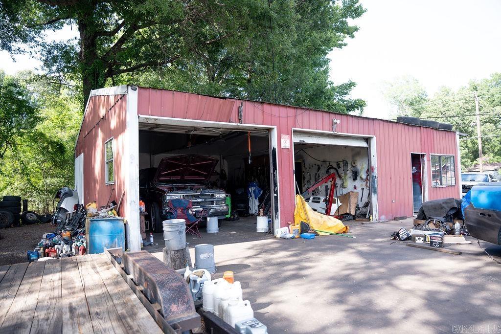 7002 & 7008 W Holtdale  North Little Rock, AR