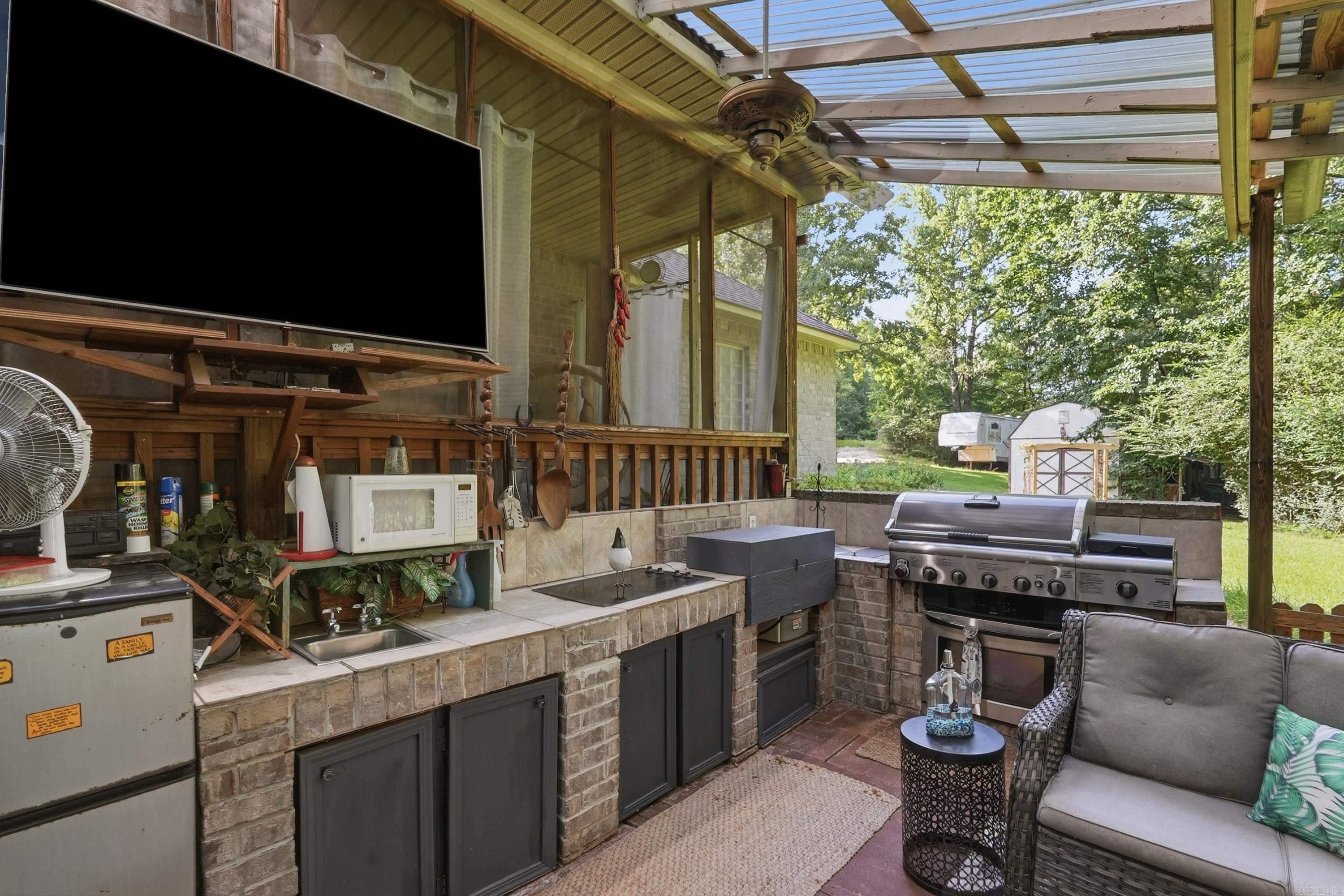 2314 Peeler Bend Rd  Benton, AR