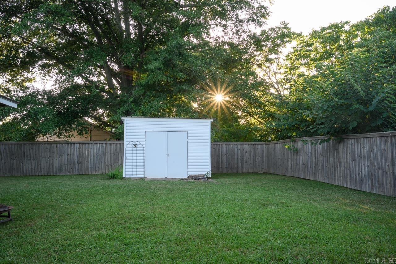 1301 Reeves Ave  Mena, AR