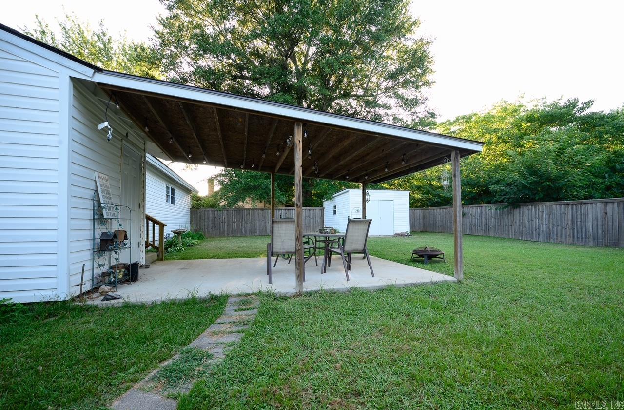 1301 Reeves Ave  Mena, AR