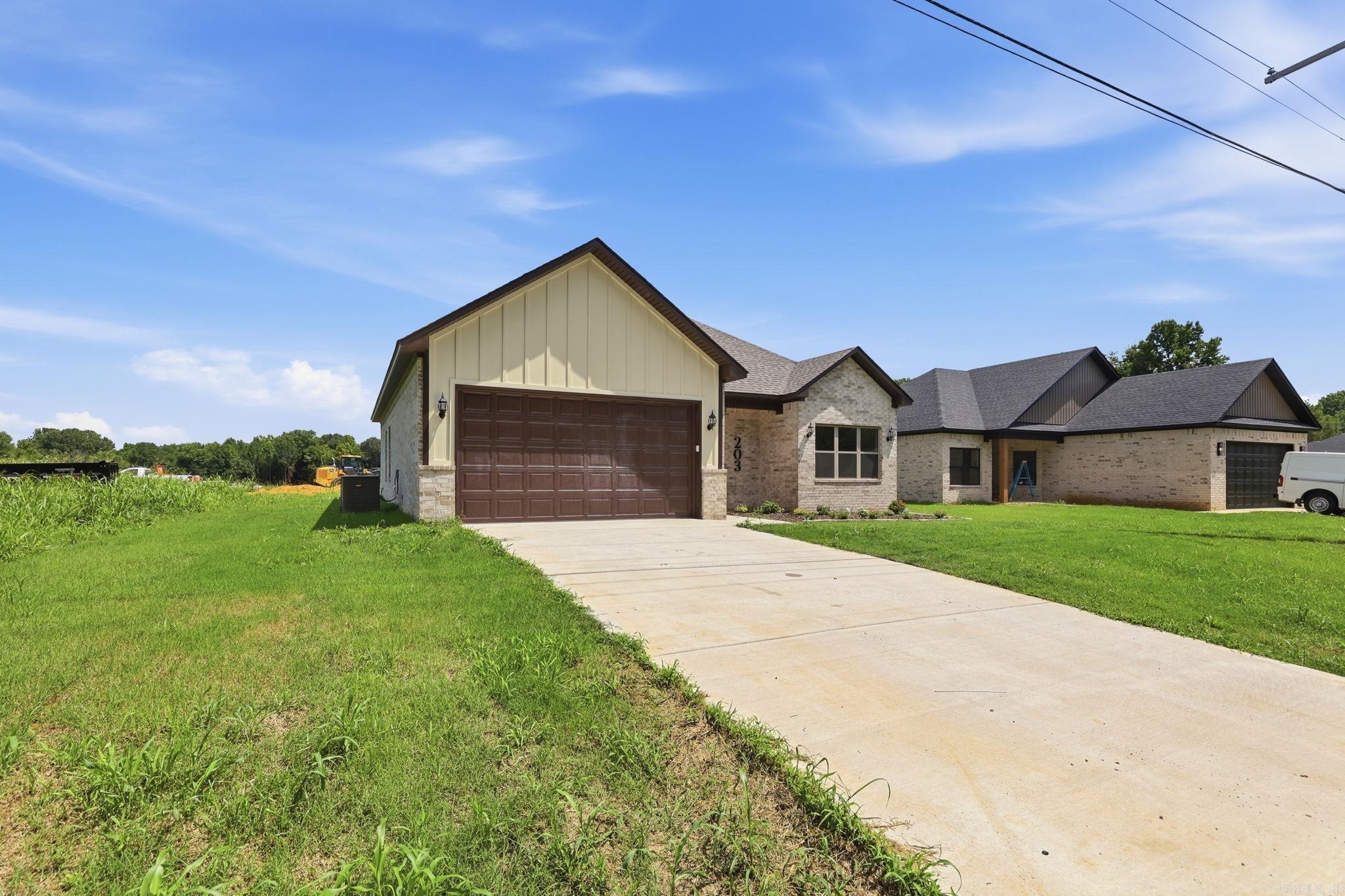 203 E Flordia  Beebe, AR