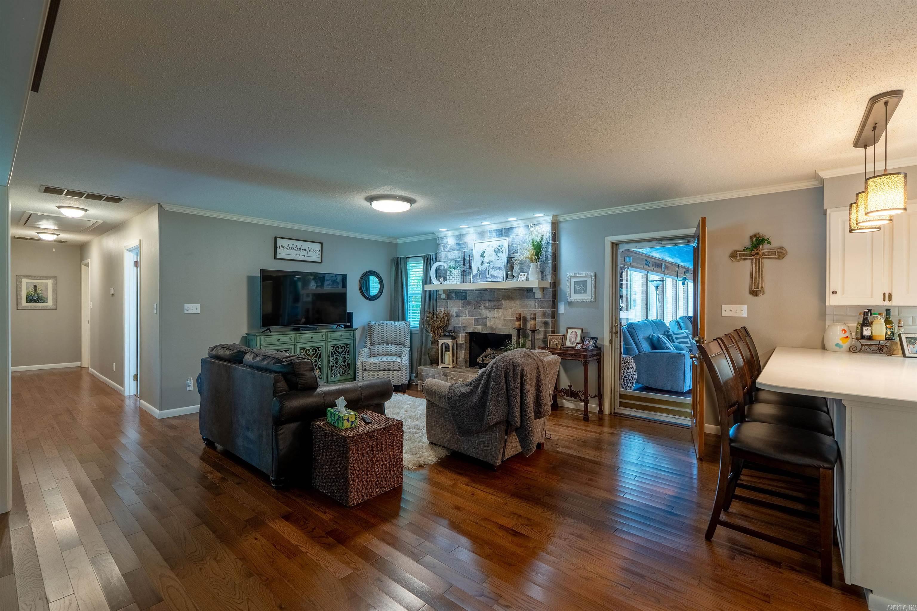 1005 Lakeshore  Heber Springs, AR