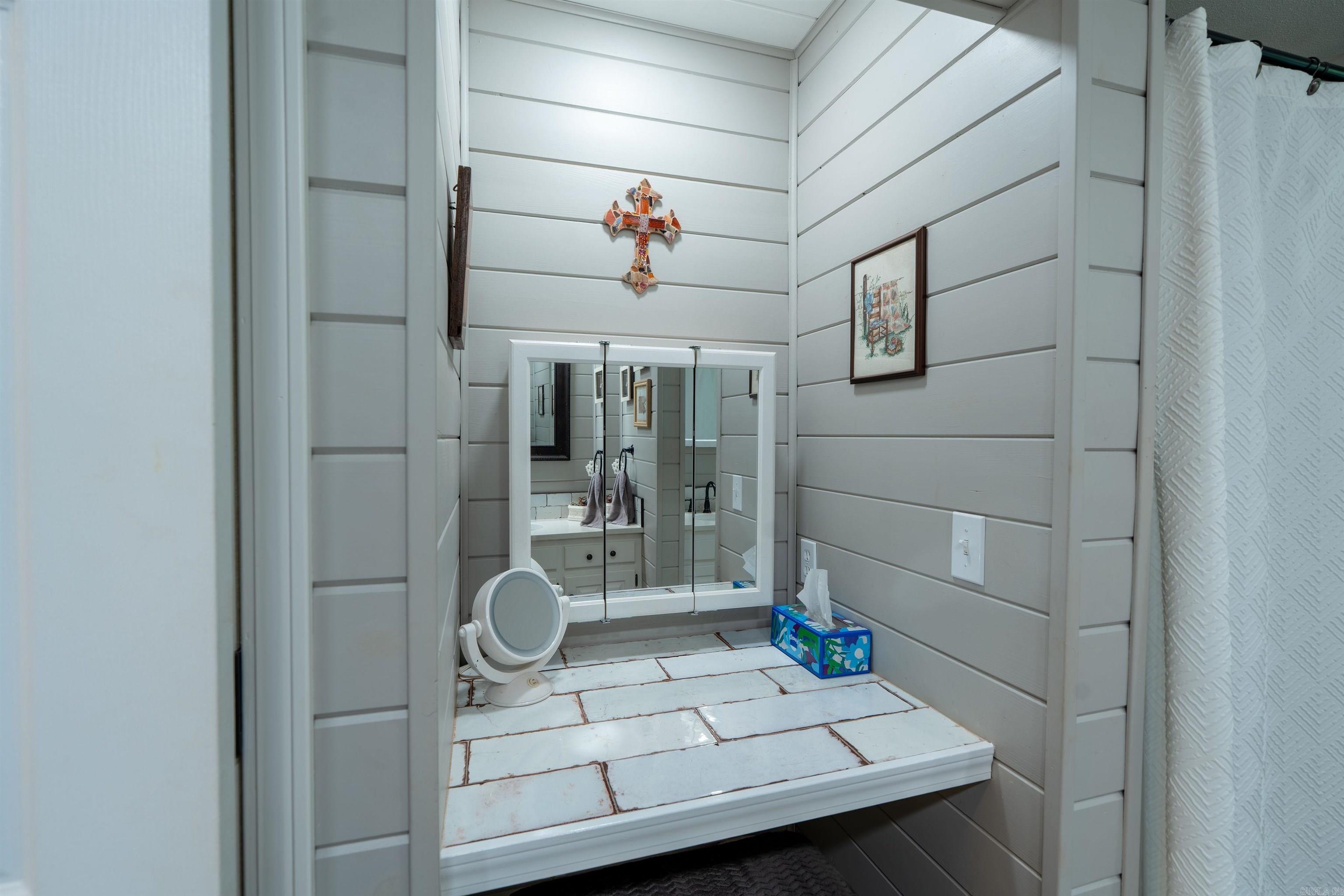 1005 Lakeshore  Heber Springs, AR