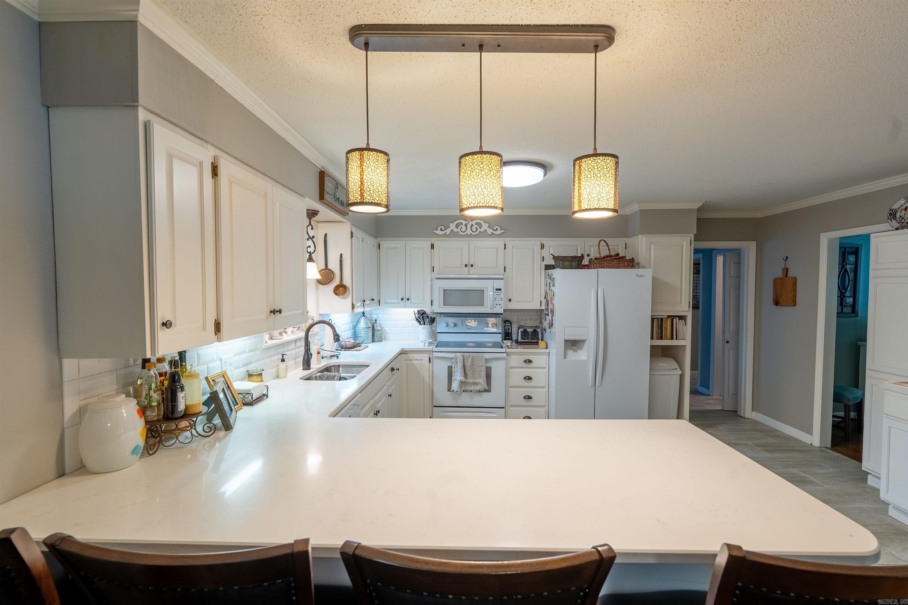 1005 Lakeshore  Heber Springs, AR