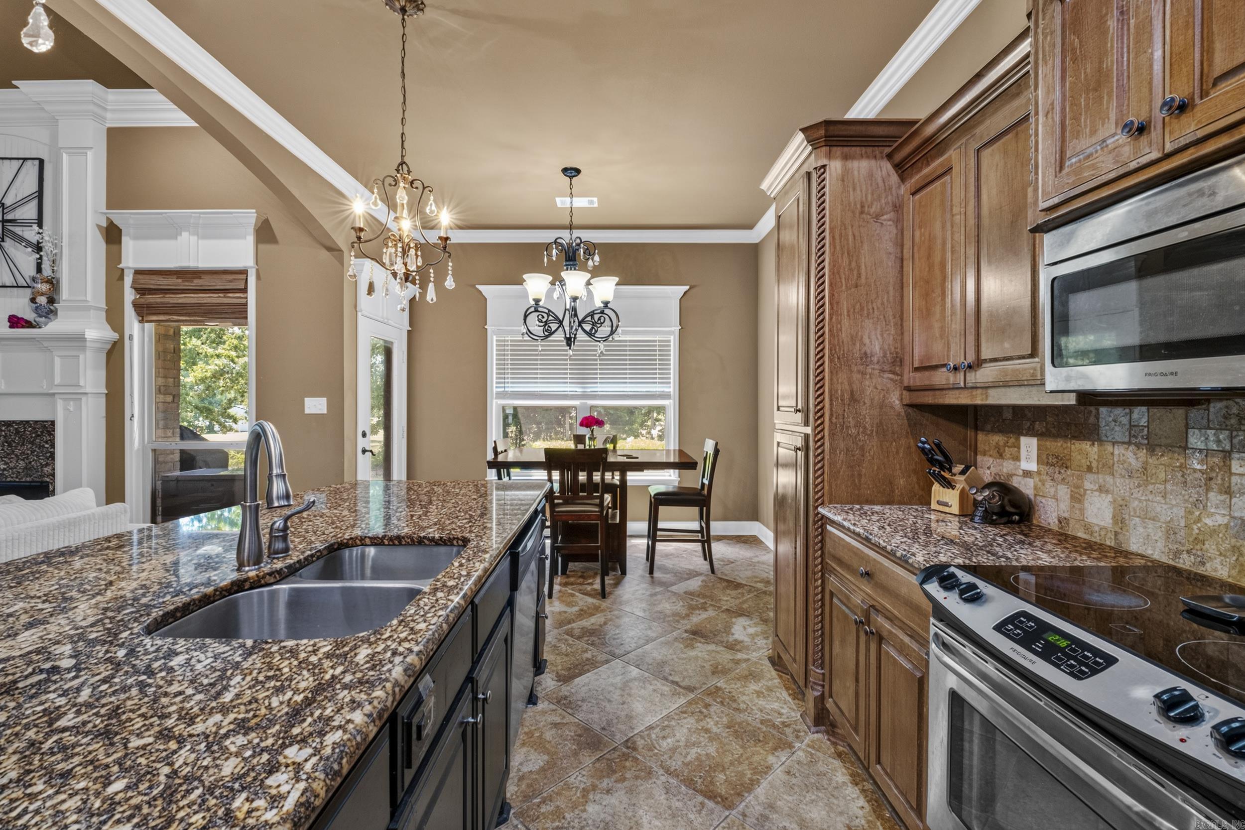 6021 Hardin Dr  Bryant, AR