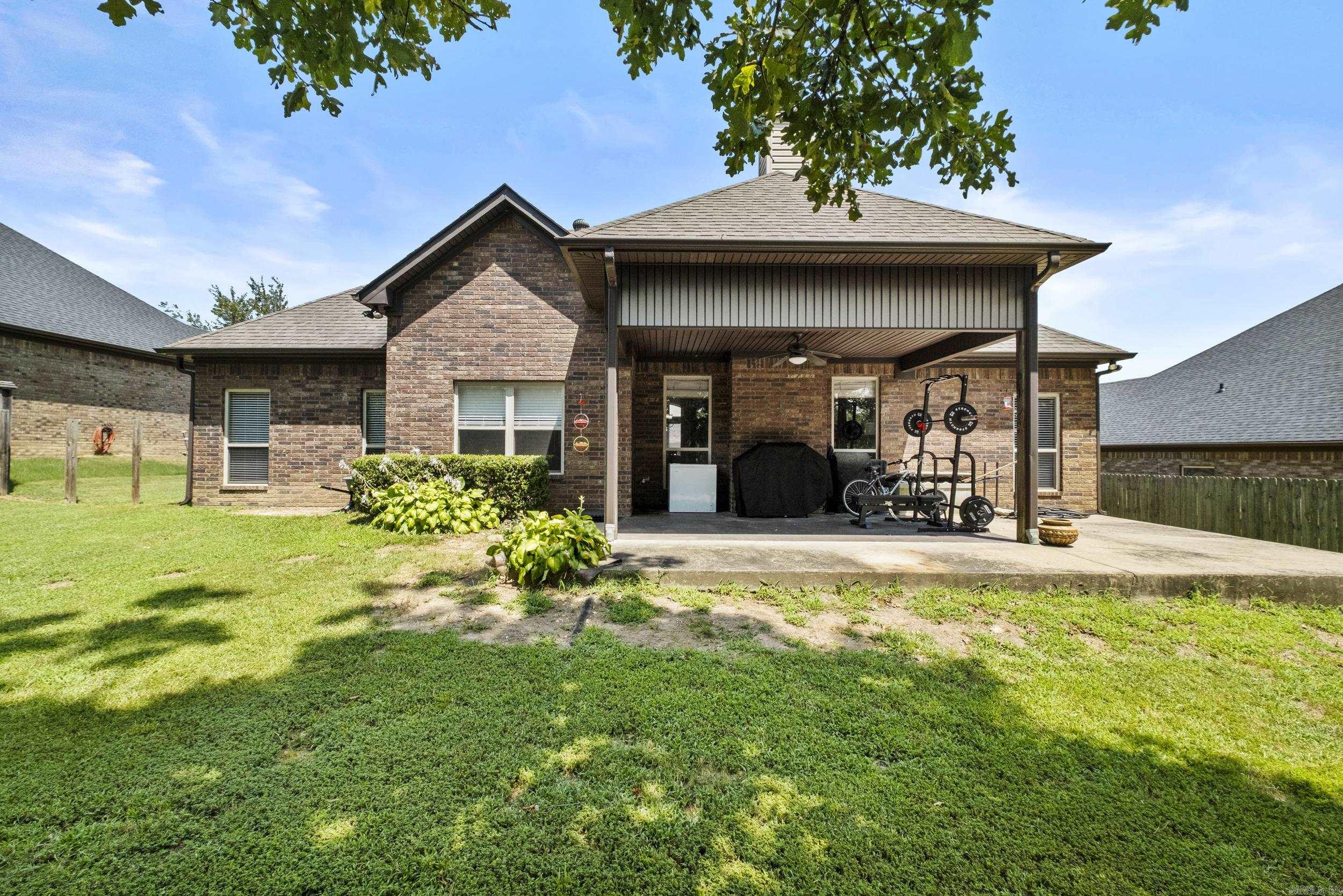 6021 Hardin Dr  Bryant, AR