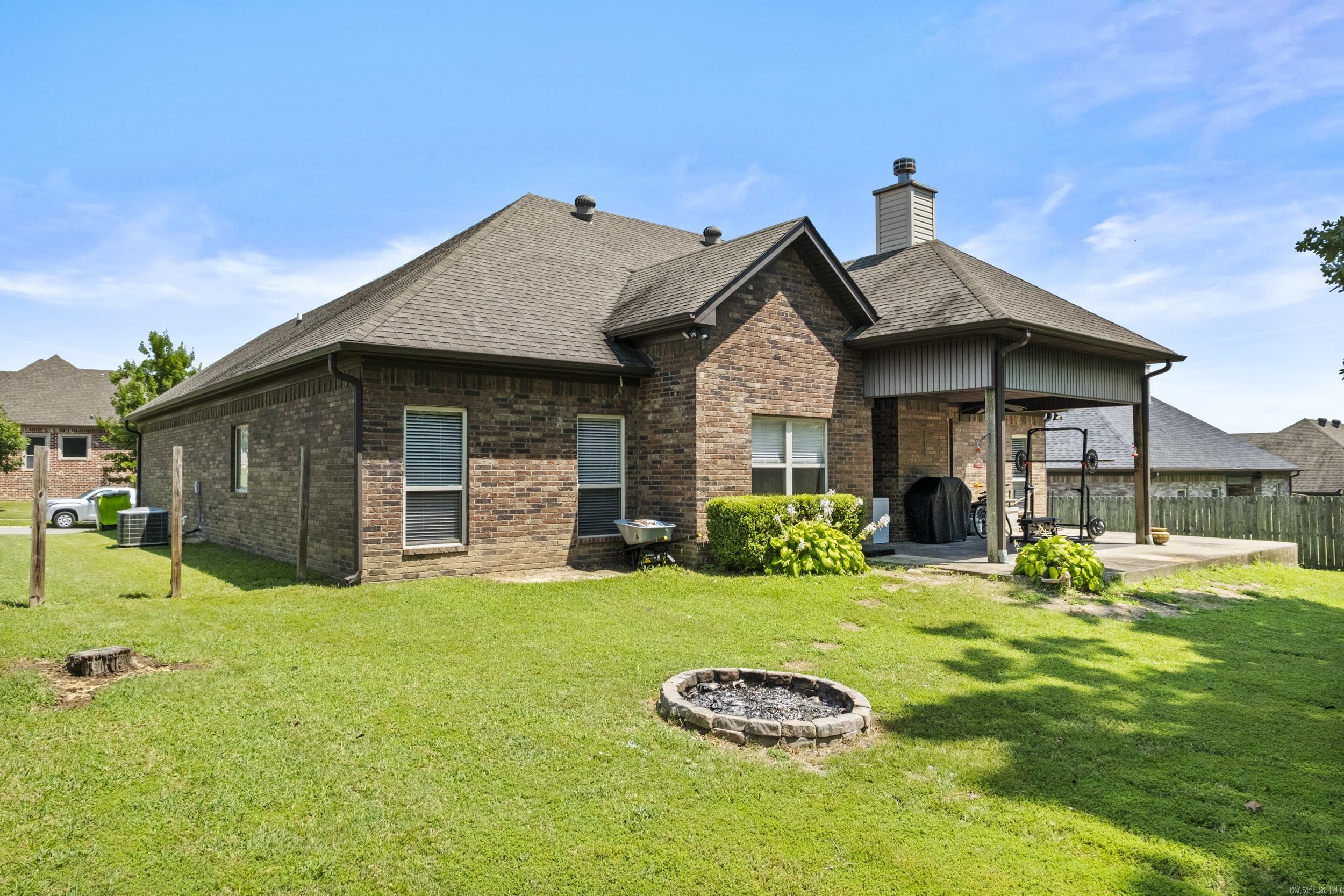 6021 Hardin Dr  Bryant, AR