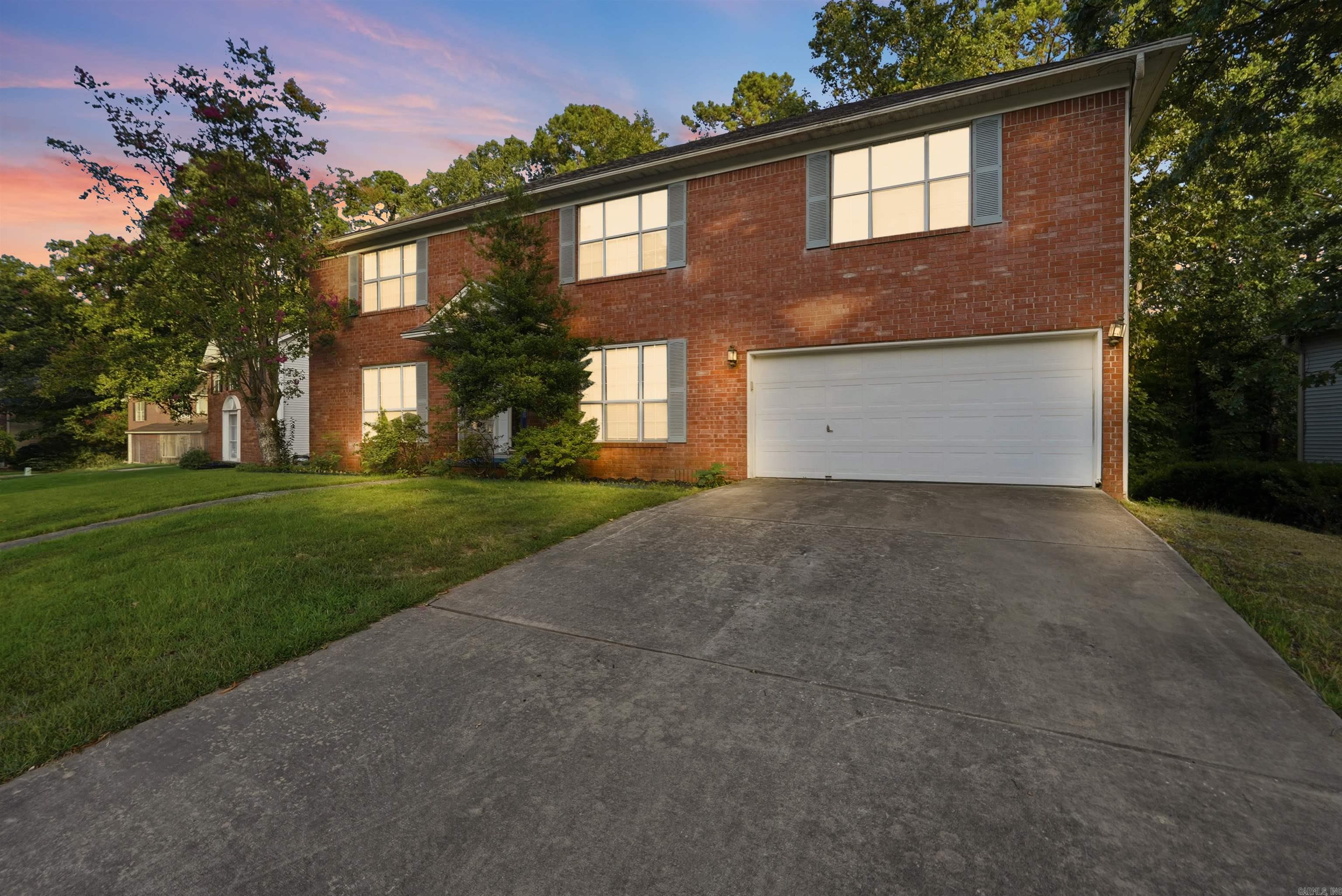 1313 River Oaks  Benton, AR