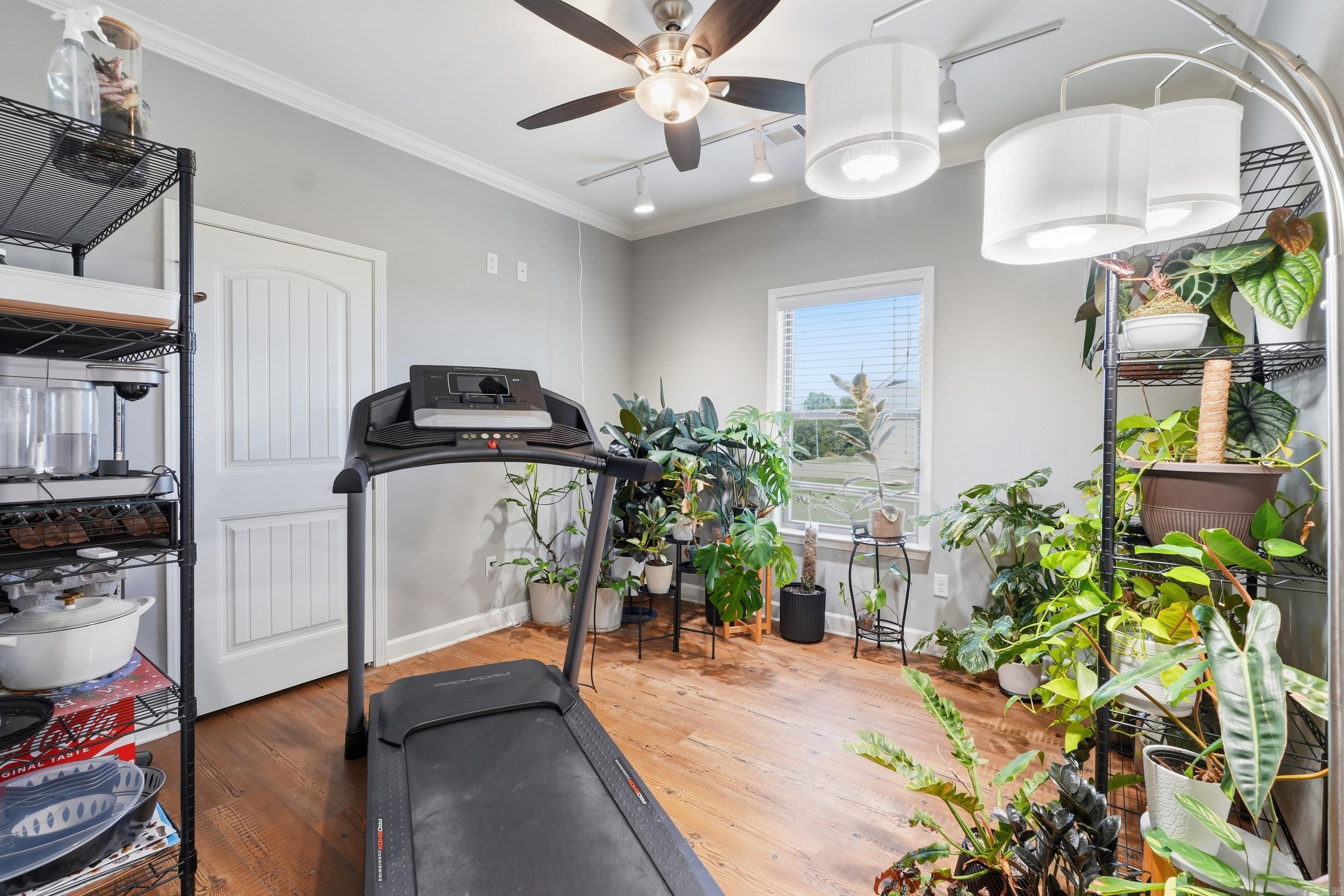 75 Crested Butte  Austin, AR