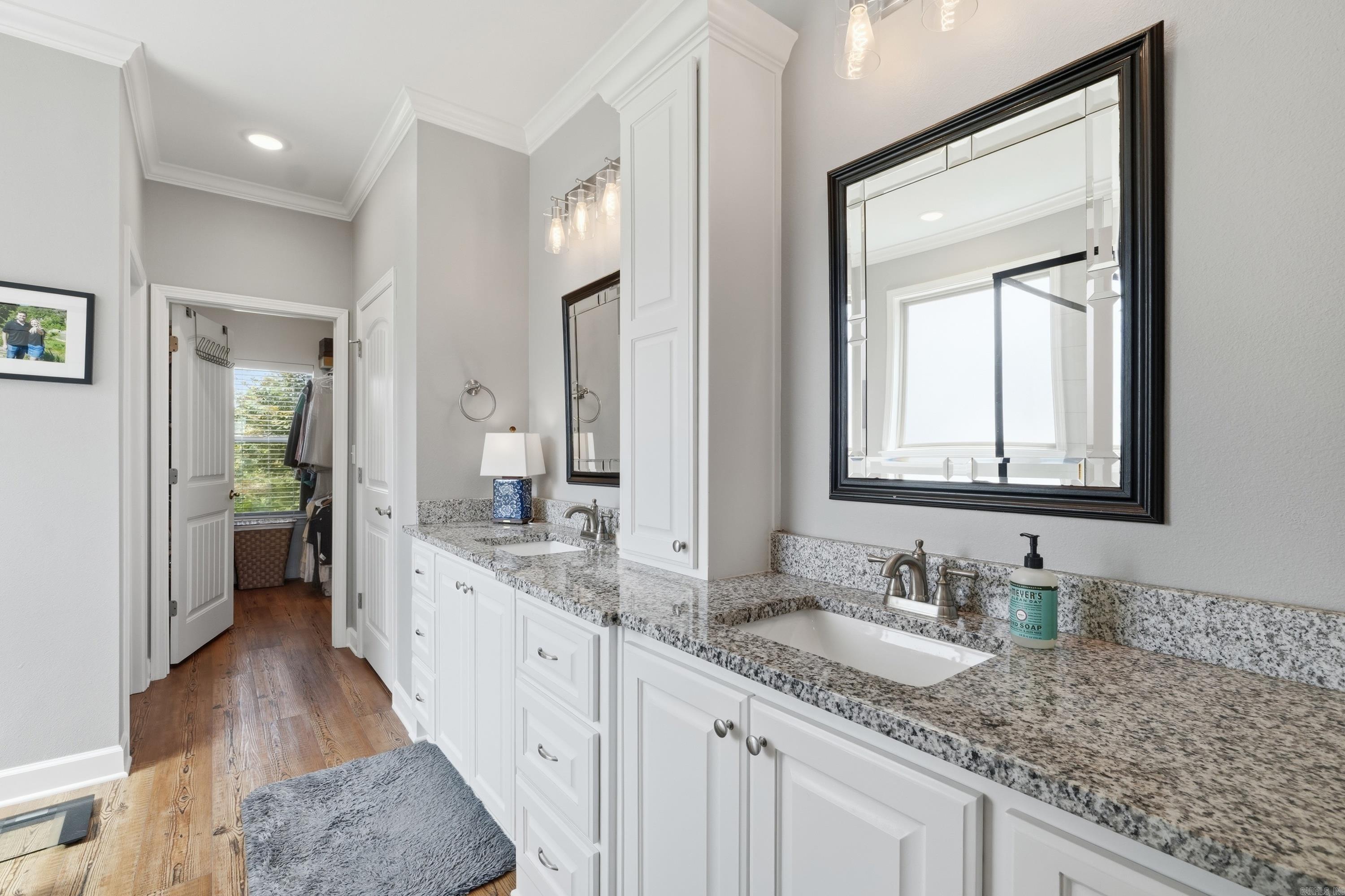 75 Crested Butte  Austin, AR