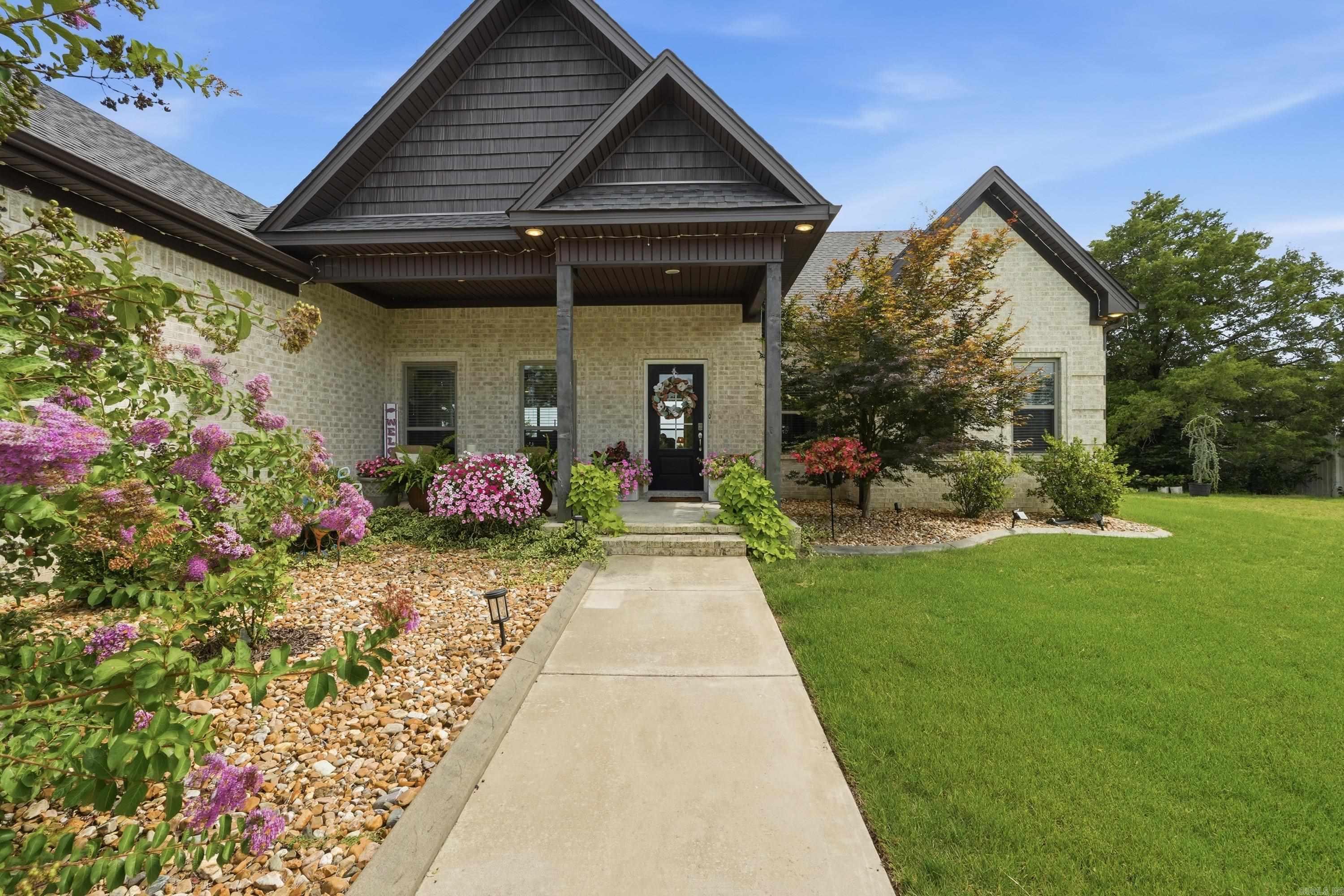 75 Crested Butte  Austin, AR