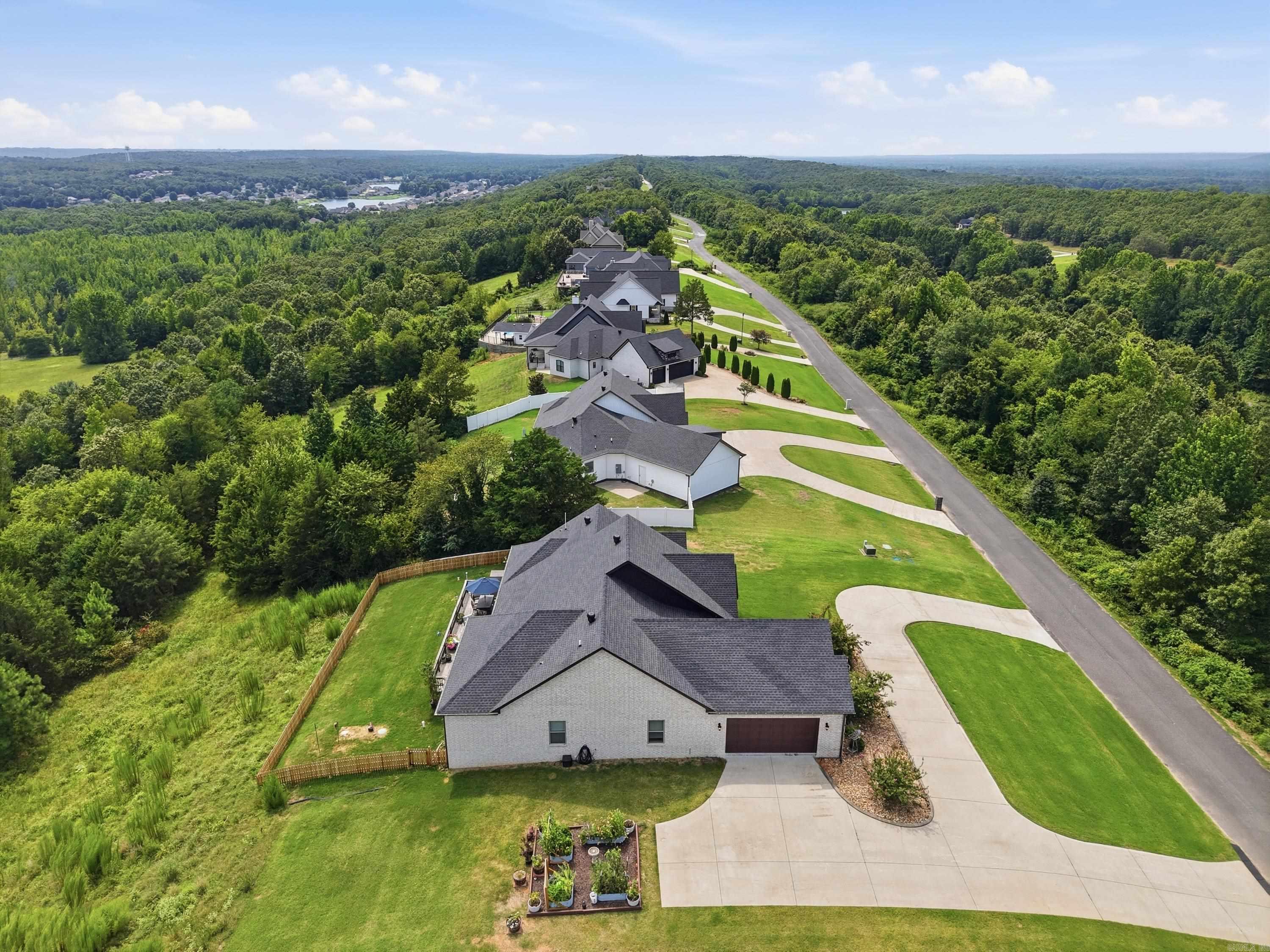 75 Crested Butte  Austin, AR