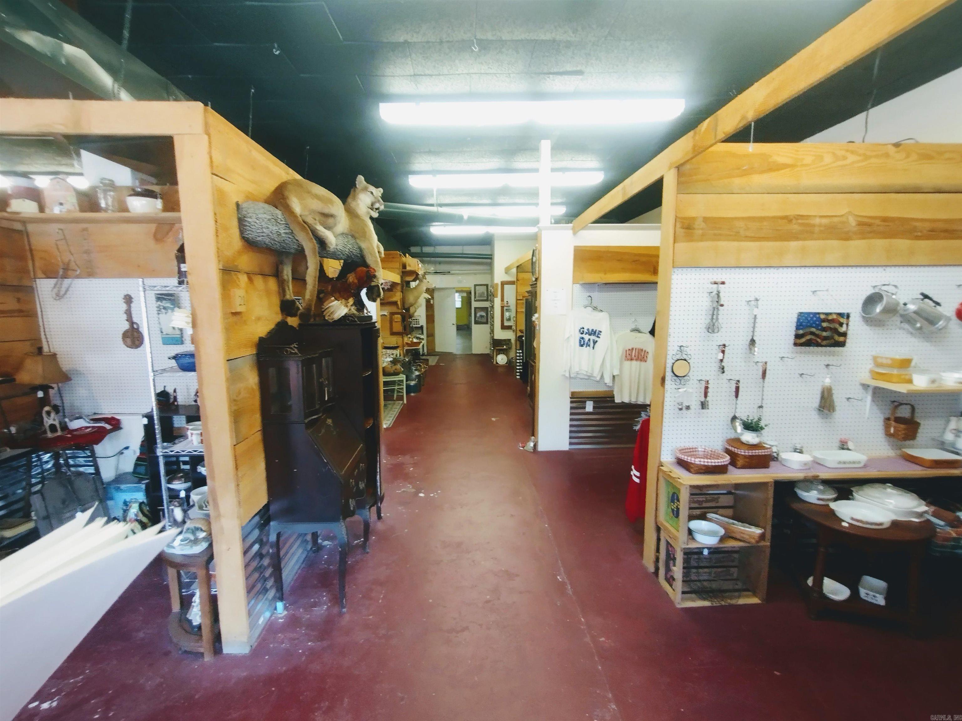 223 west Main  Mountain View, AR