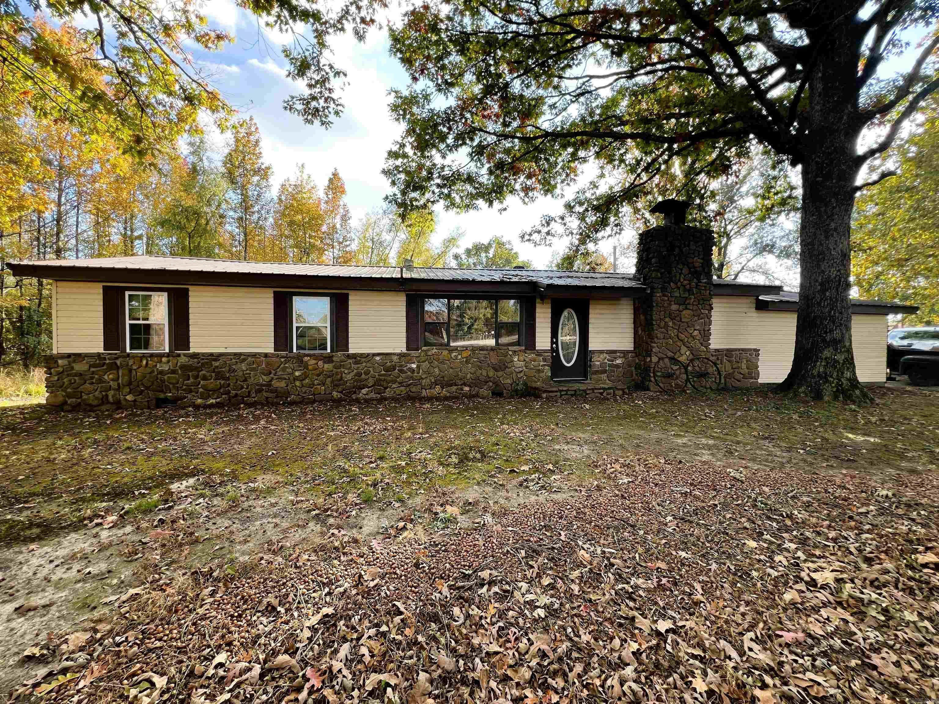 4463 Hwy 8 W  Mena, AR