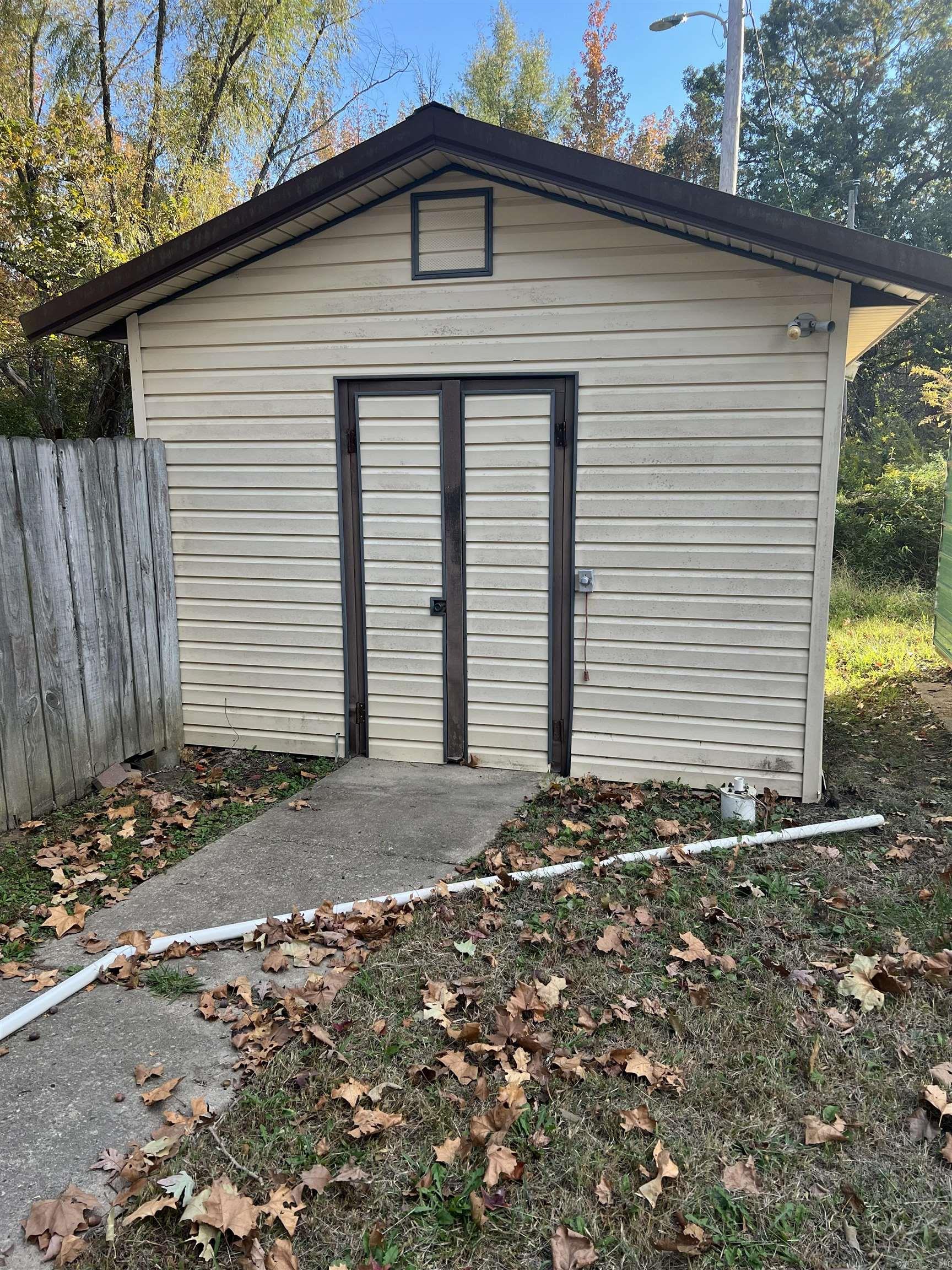 4463 Hwy 8 W  Mena, AR