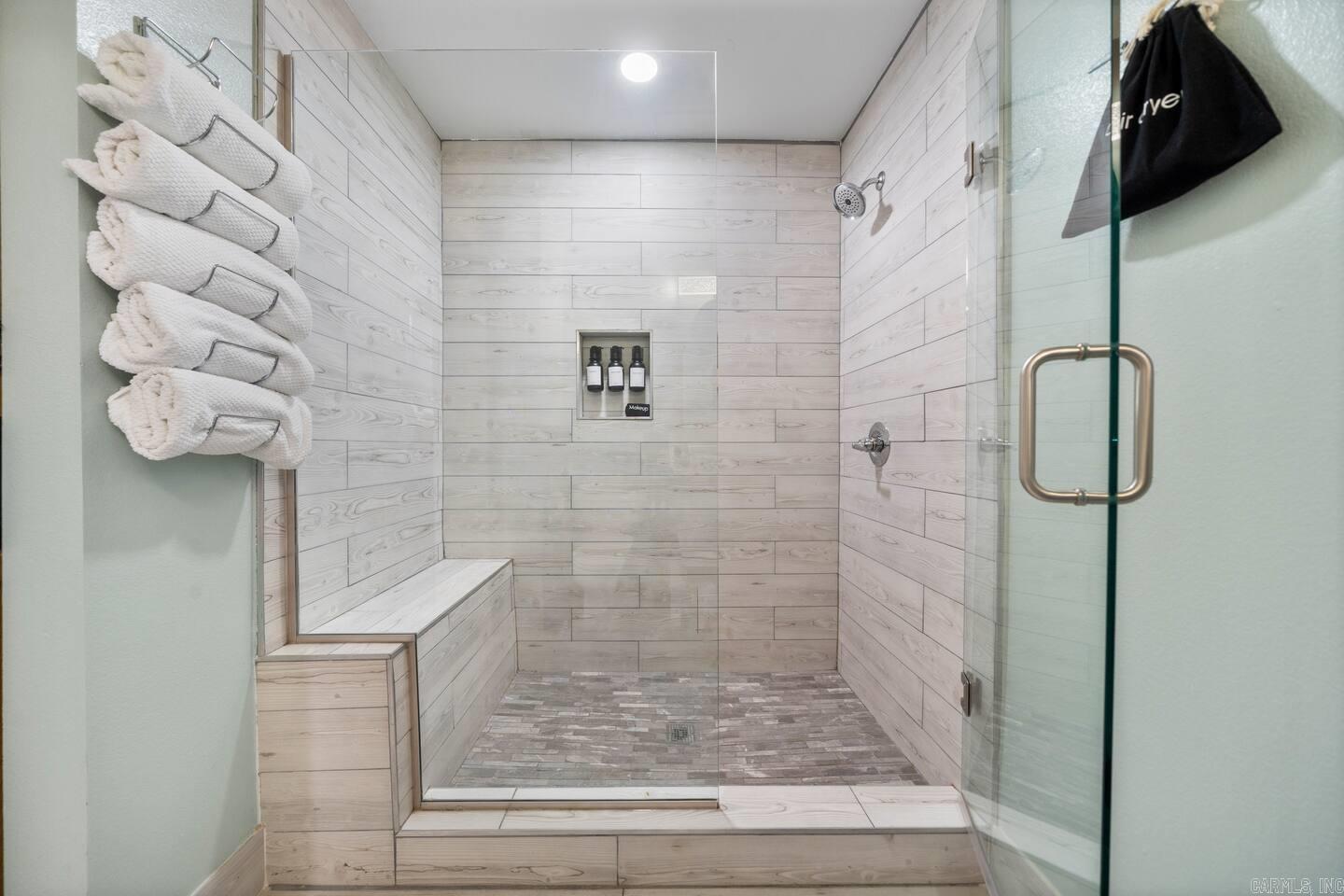 1582 Treasure Isle  Hot Springs, AR