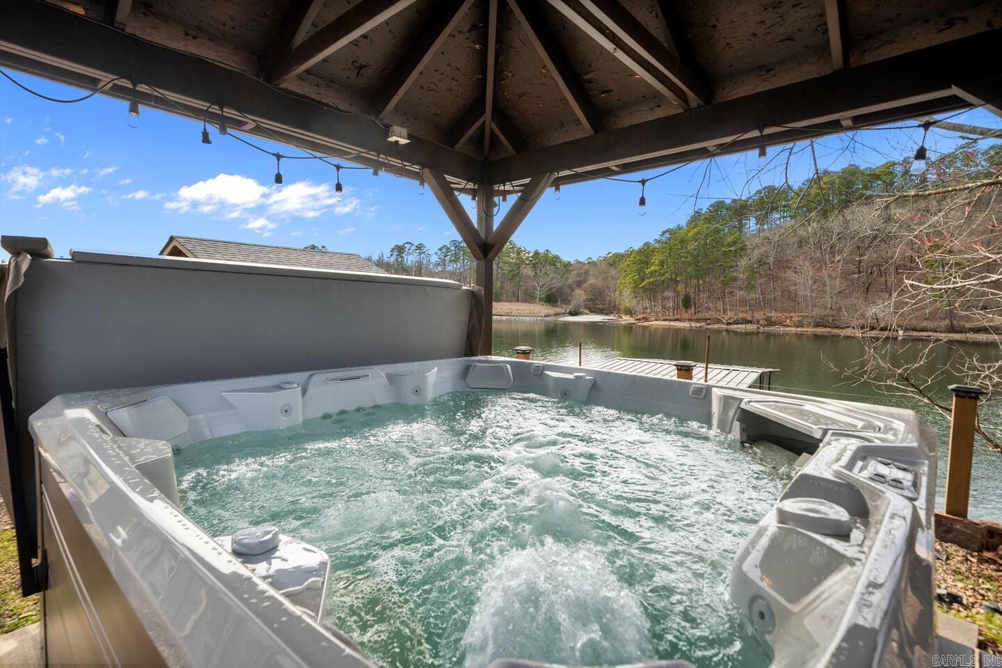 1582 Treasure Isle  Hot Springs, AR