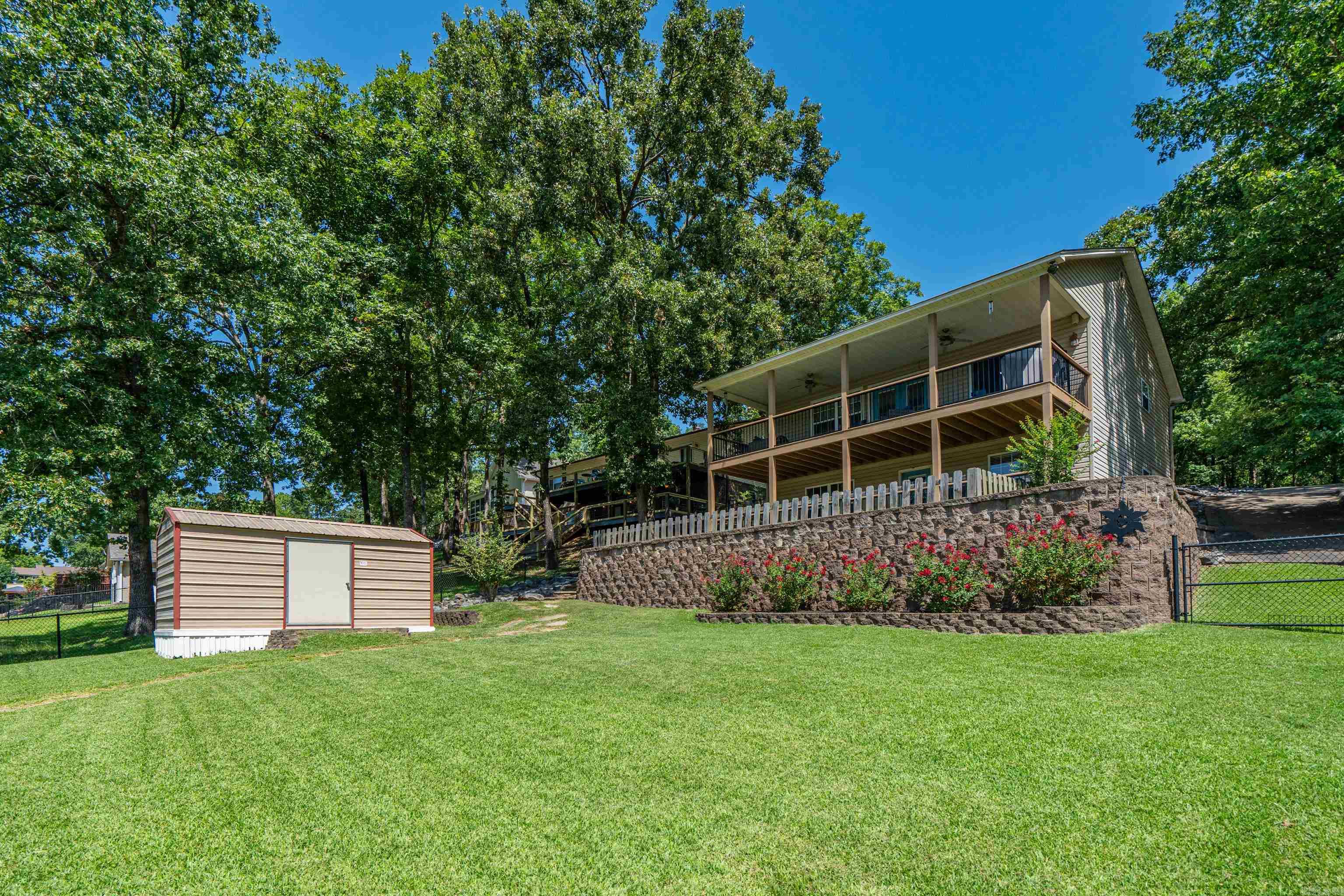 126 Southview Cir  Hot Springs, AR