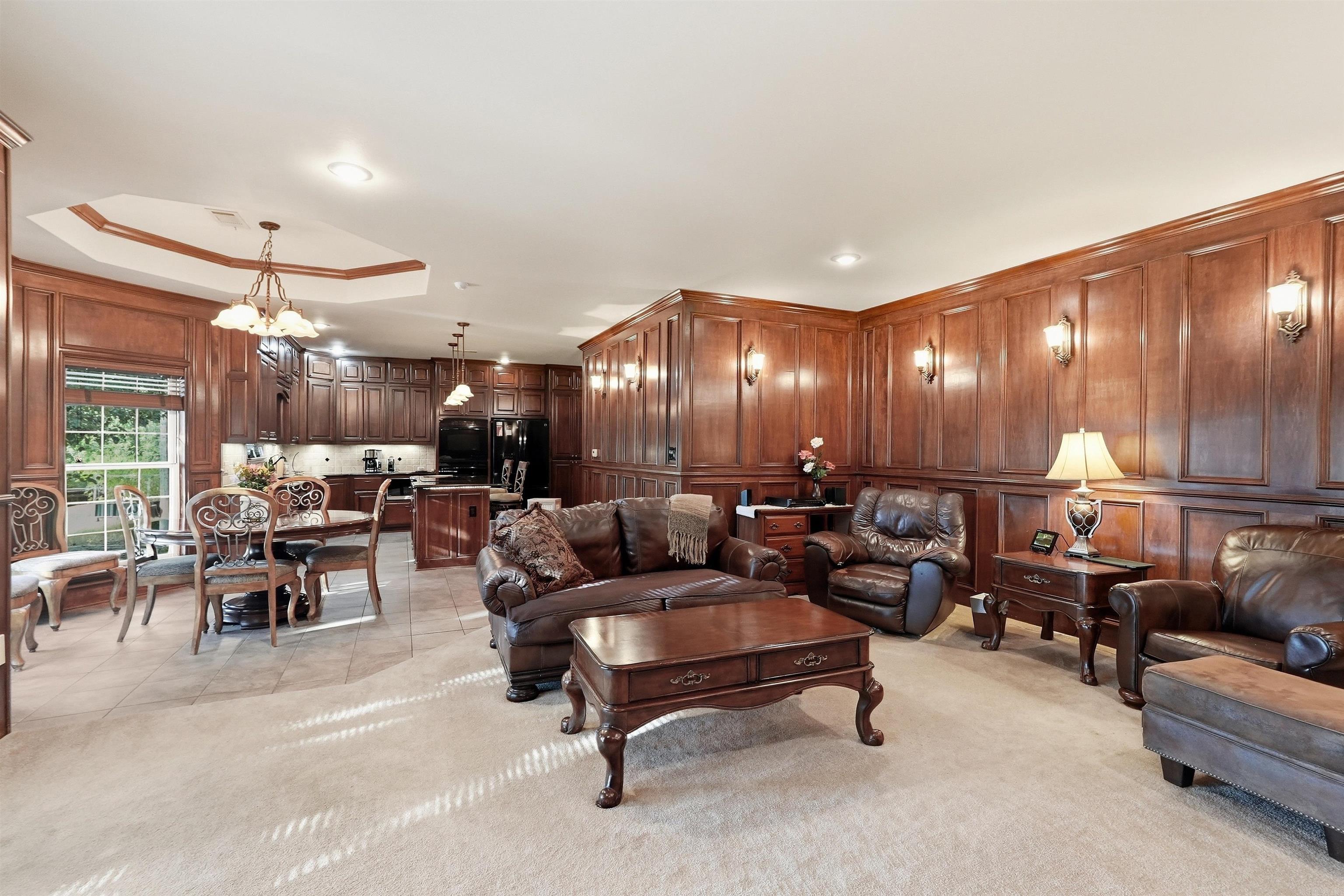 7225 E Worth Ave Benton, AR 72019