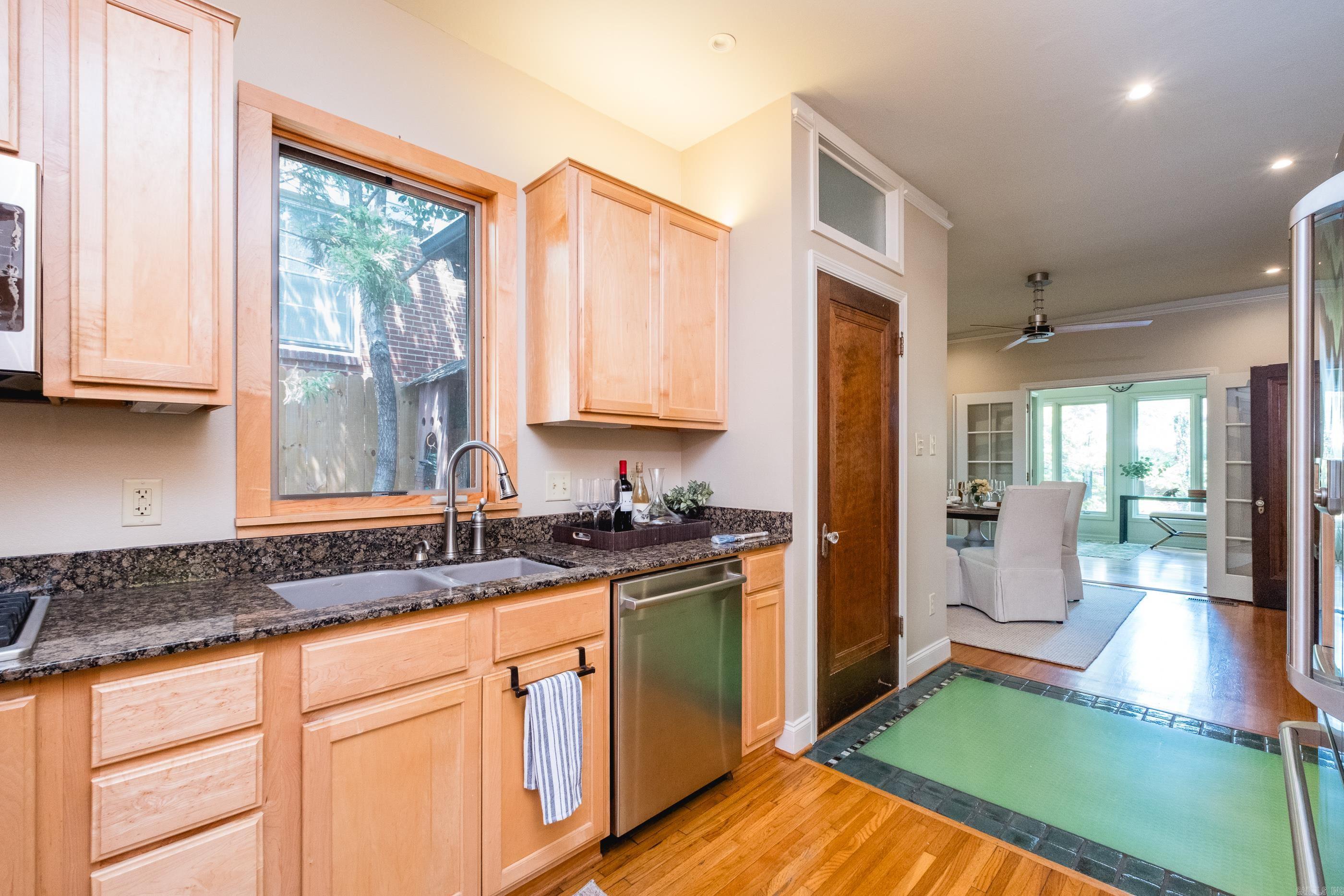 109 Linwood Court Little Rock, AR 72205
