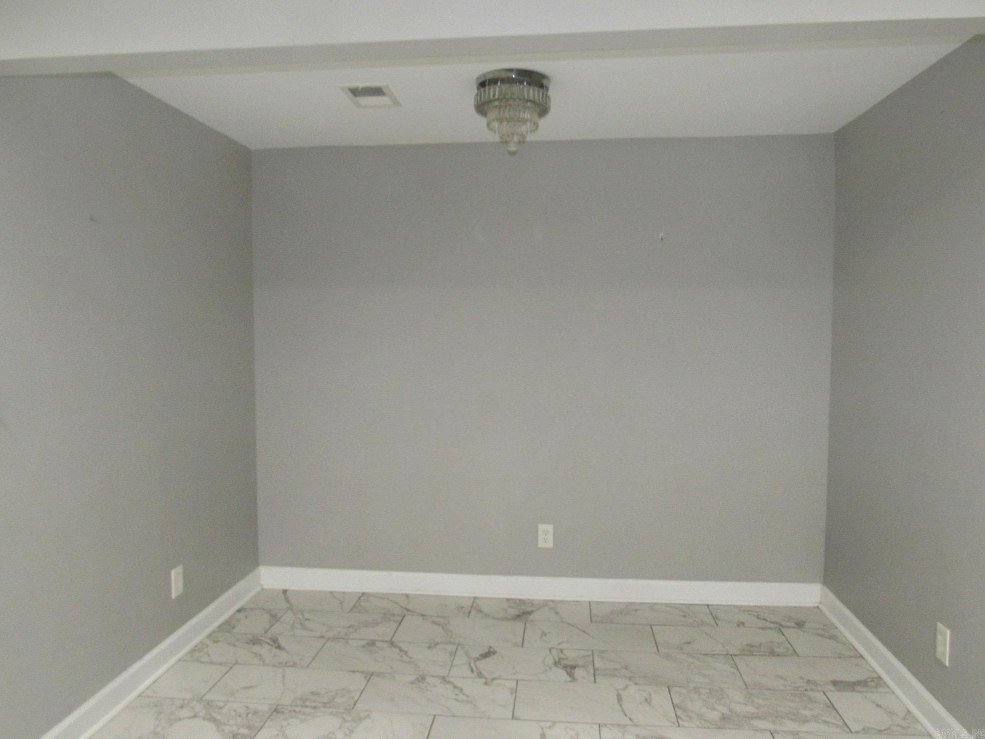 1217 Mississippi  Earle, AR
