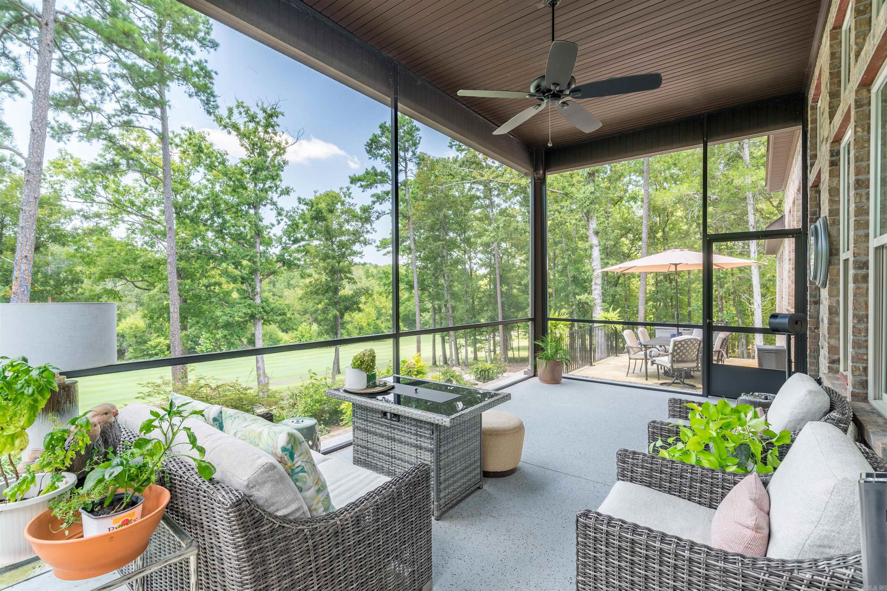 20 Darro Way Hot Springs Village, AR 71909
