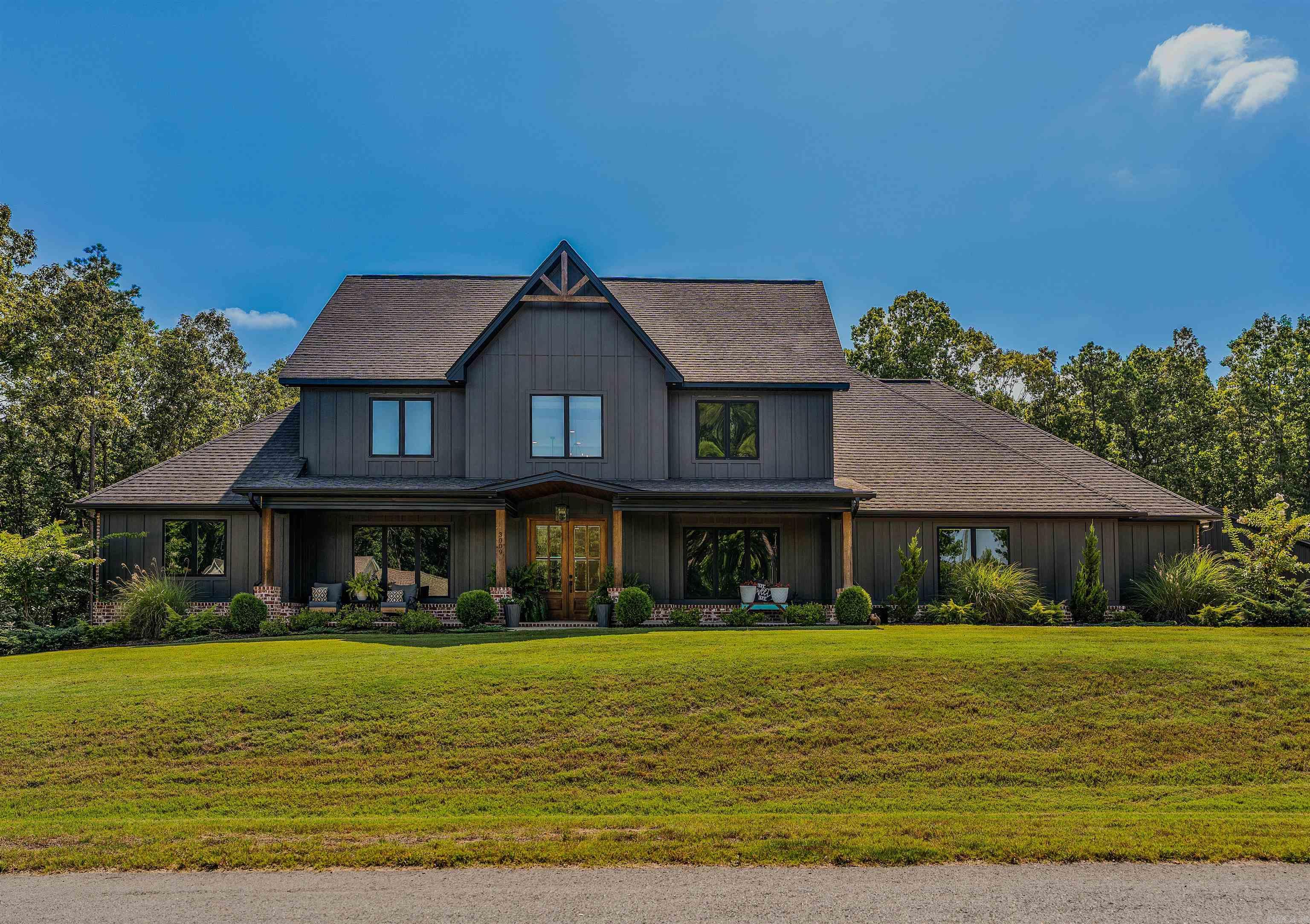 3009 Pine Hill  Benton, AR