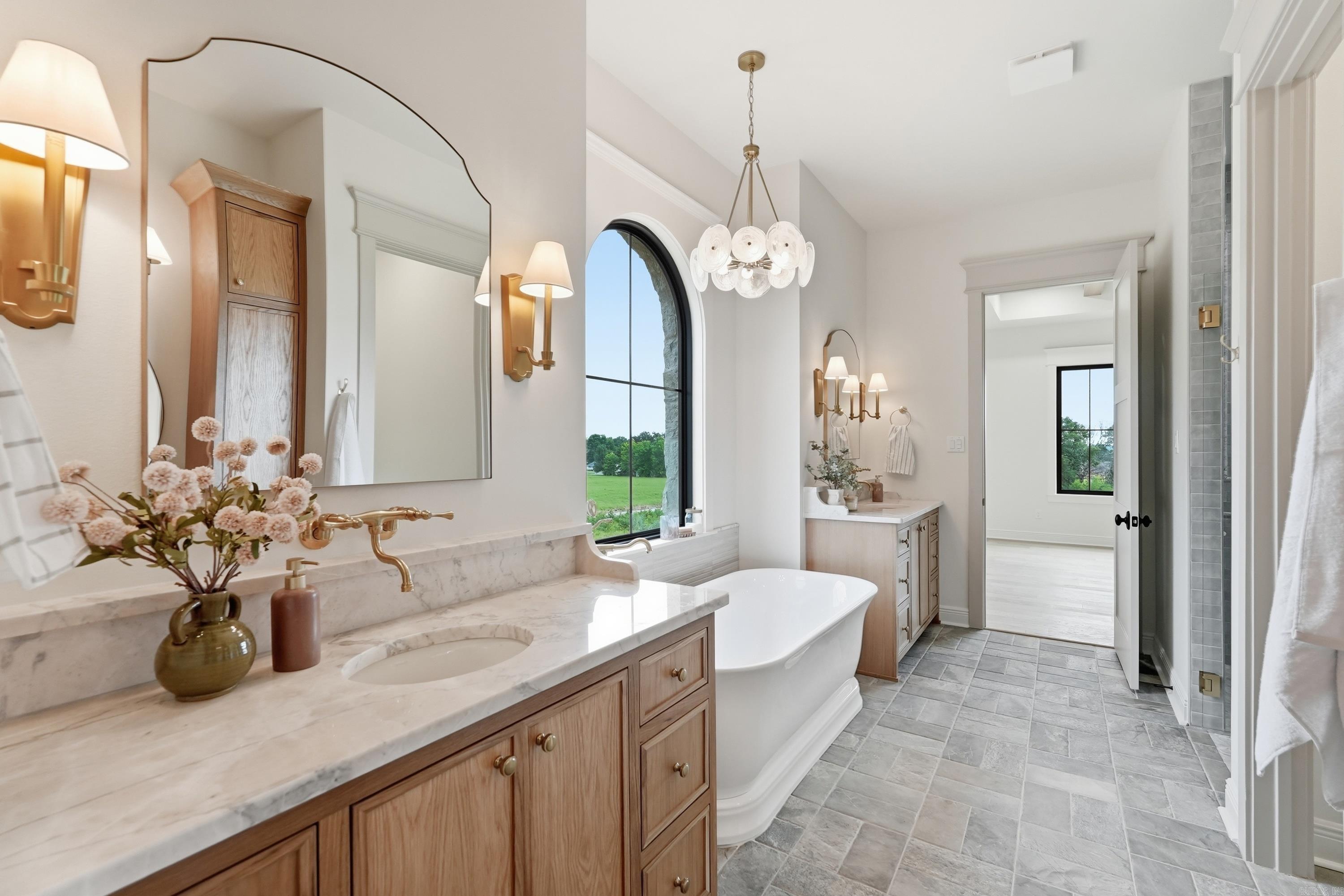 5 Taryn  Greenbrier, AR