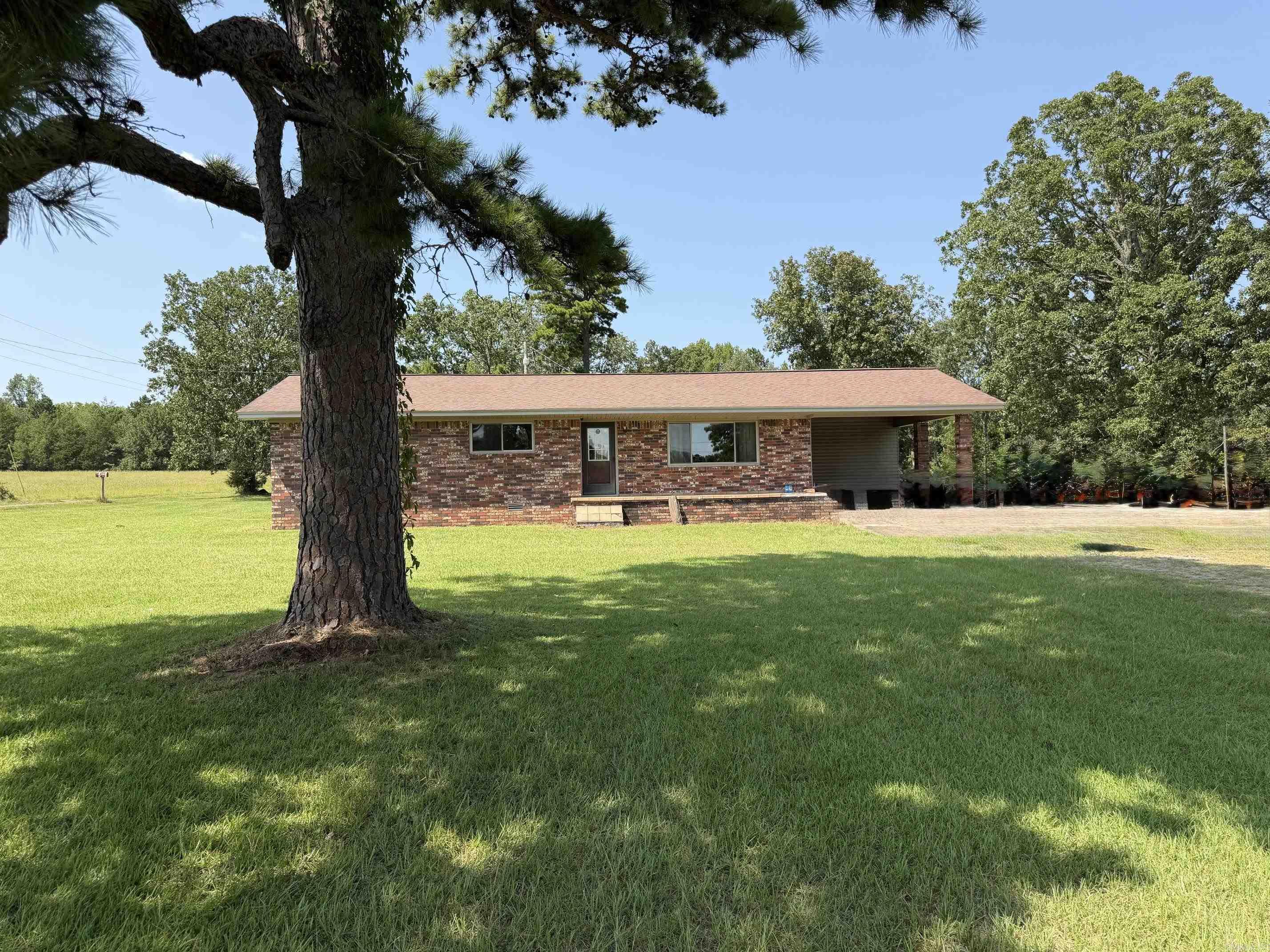 864 Edgemont Rd  Quitman, AR