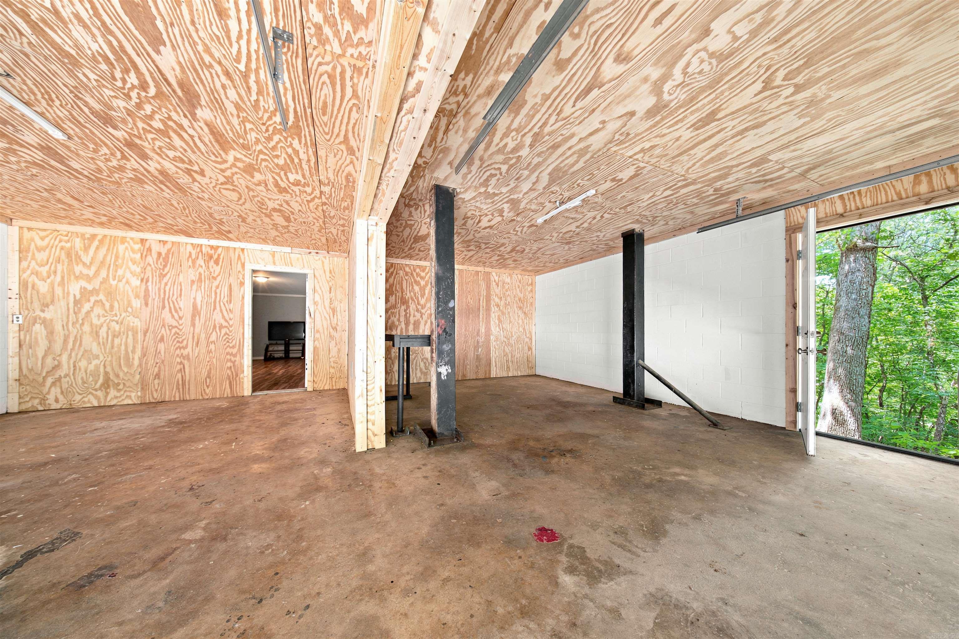 2624 White Tail St  Benton, AR