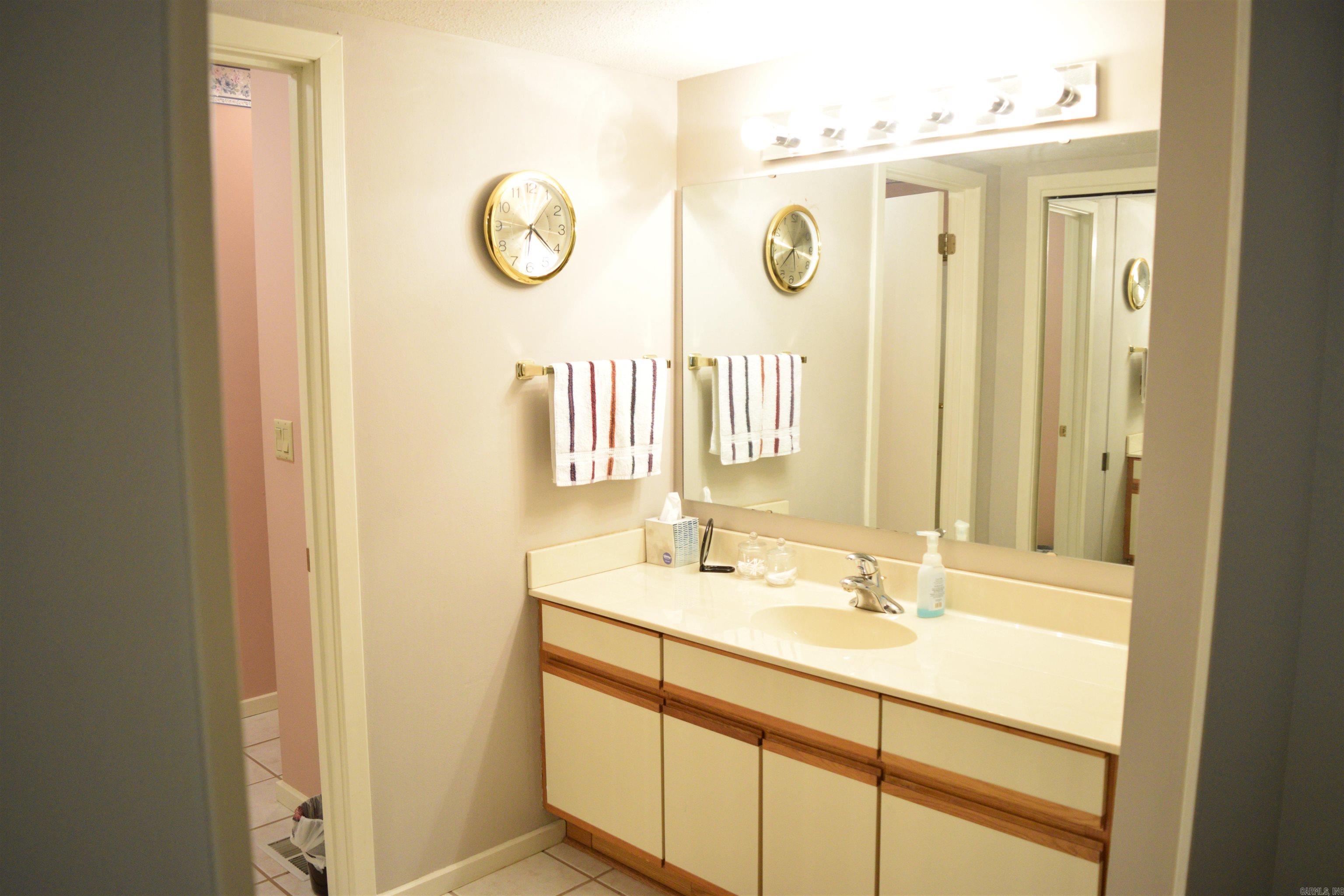 601 Woodlawn #11  Fairfield Bay, AR