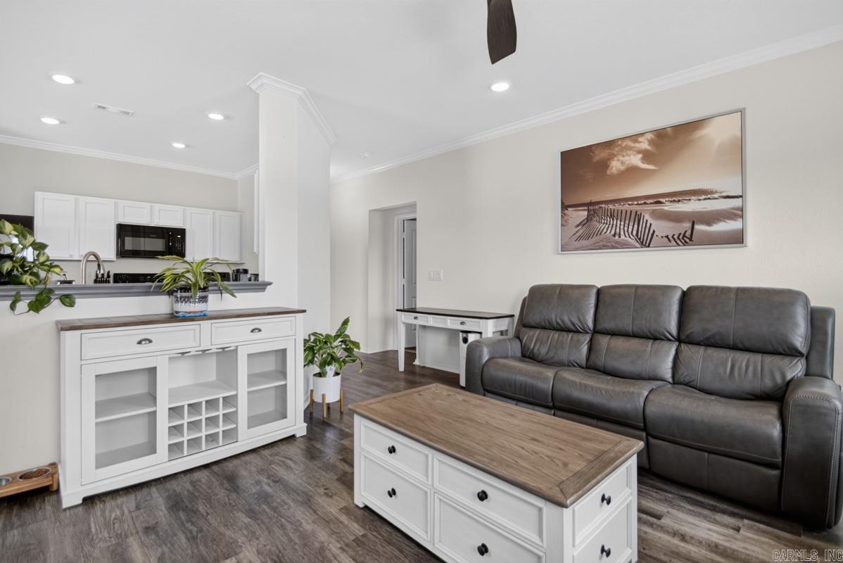 8001 White Spruce  Bauxite, AR