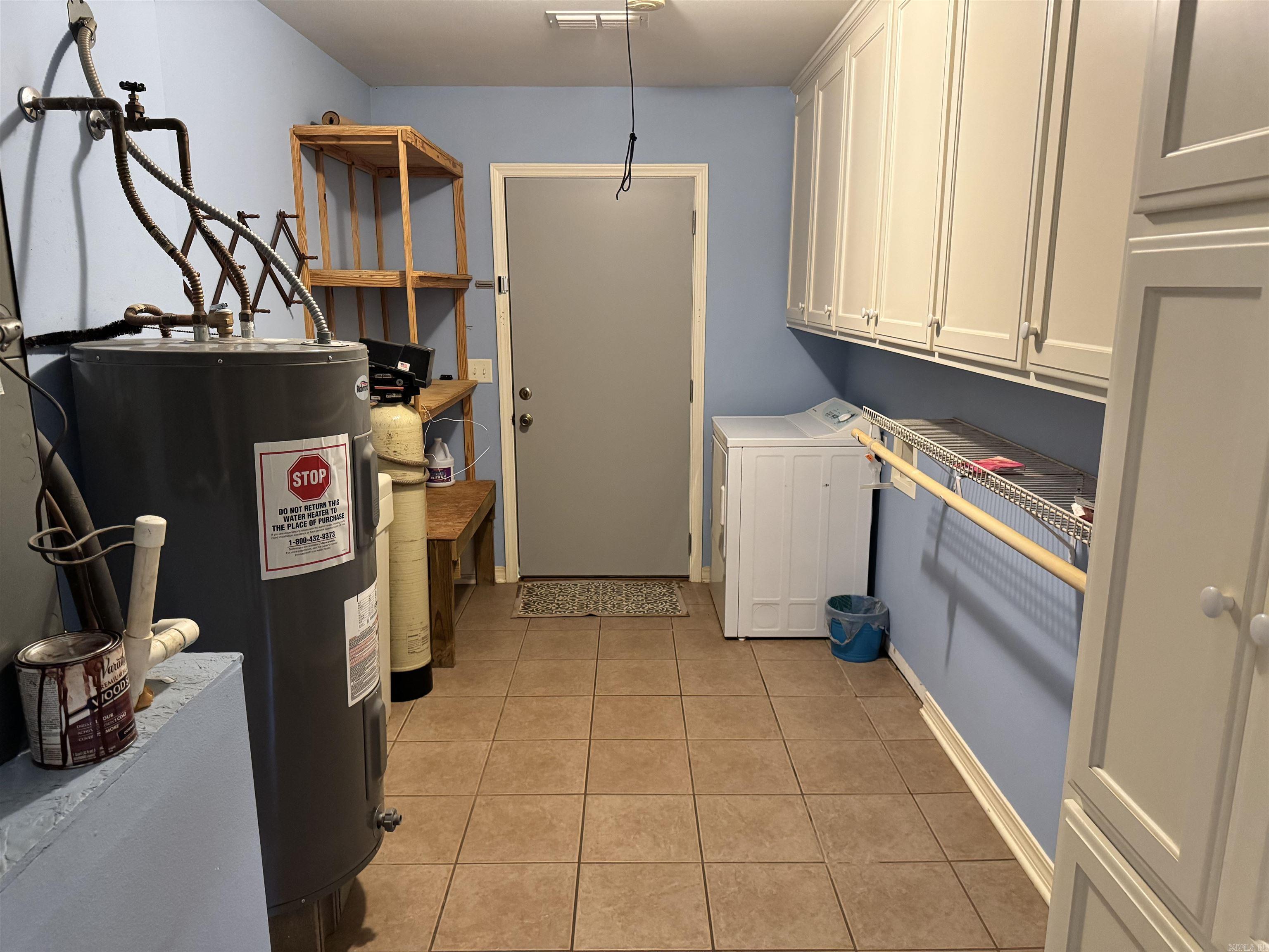 219 Shanendoah Lane Mena, AR 71953