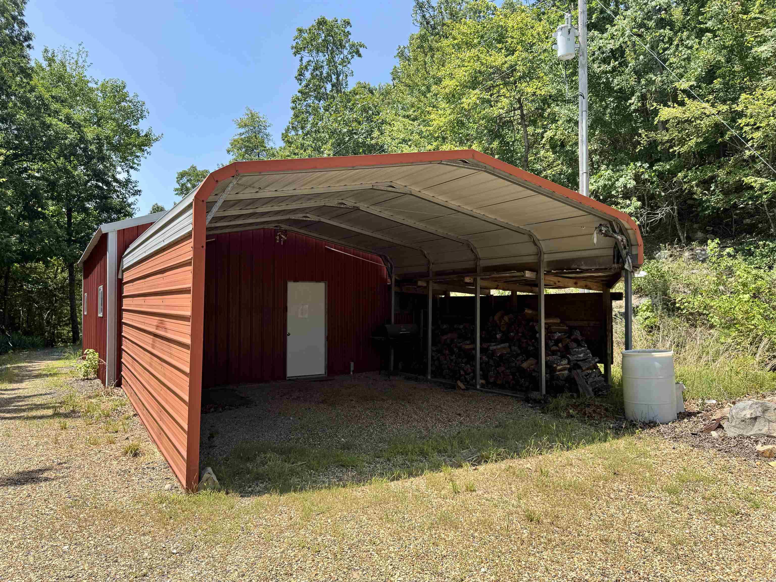 219 Shanendoah Lane Mena, AR 71953