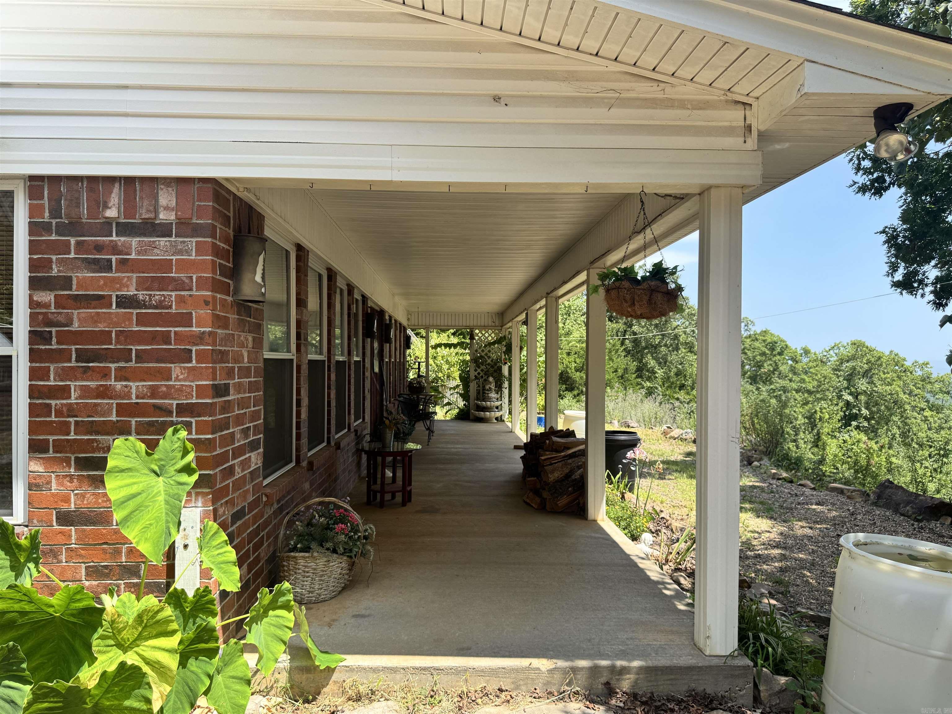 219 Shanendoah Lane  Mena, AR