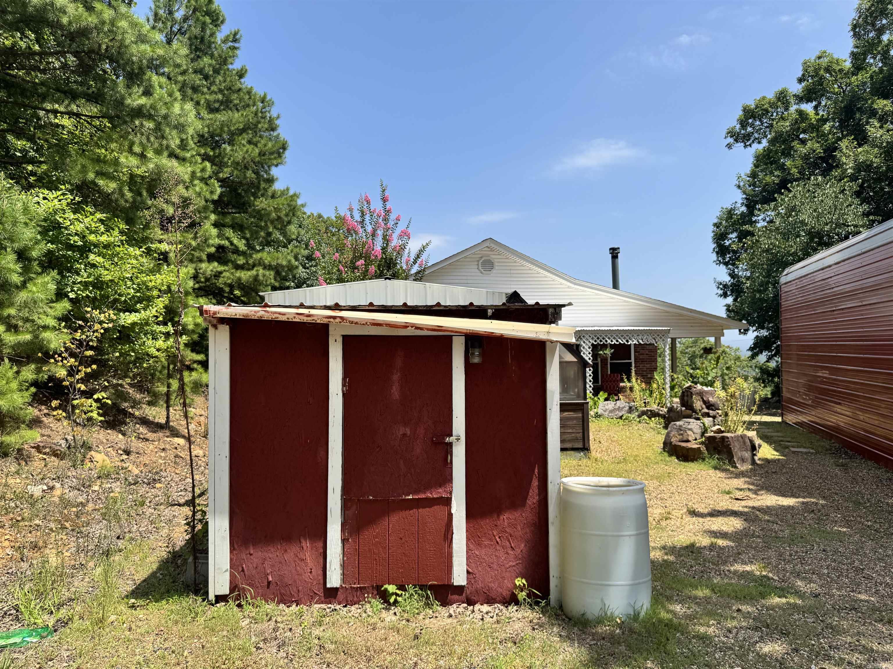 219 Shanendoah Lane  Mena, AR