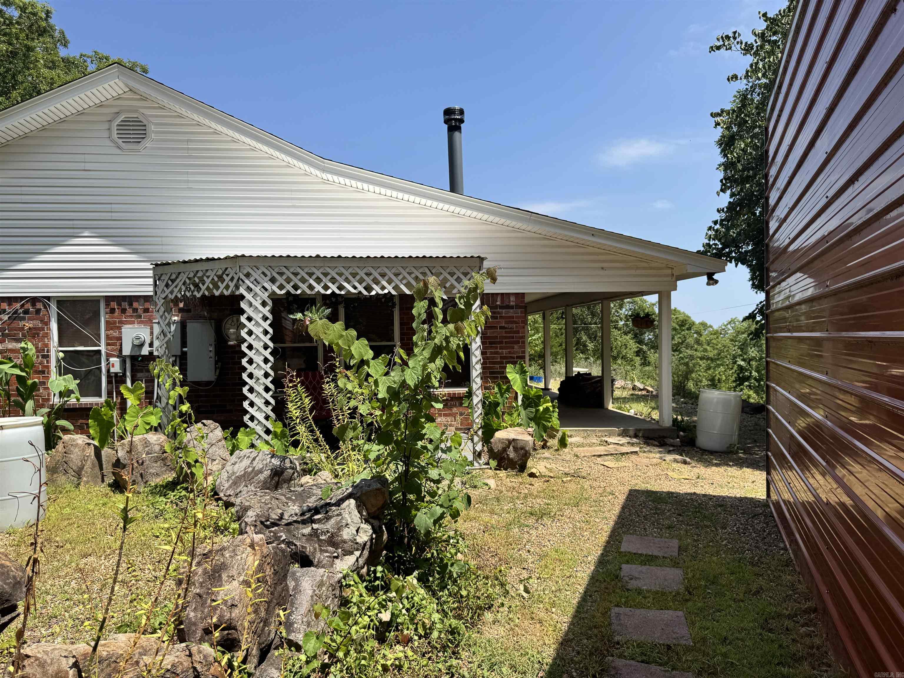 219 Shanendoah Lane  Mena, AR
