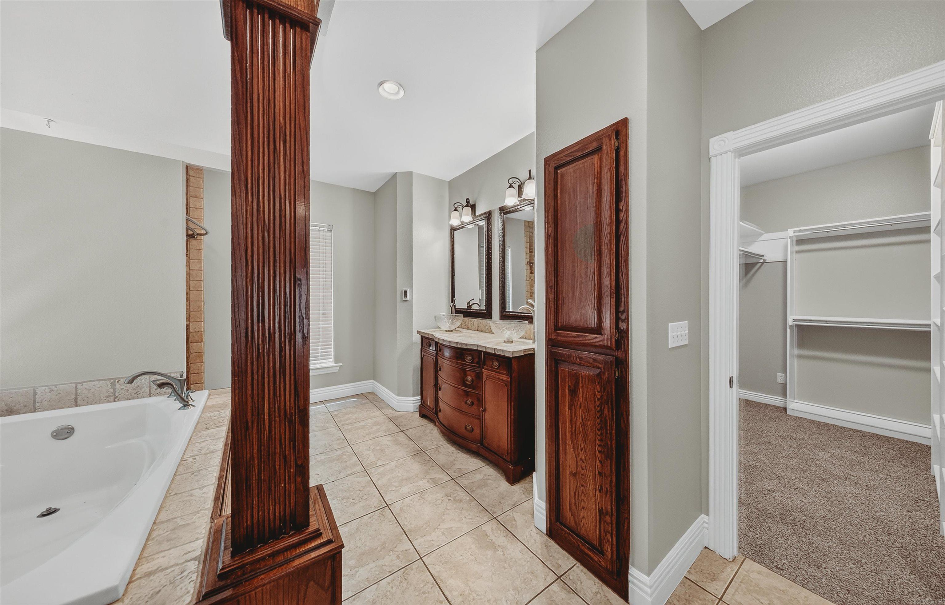 88 Skyview  Fayetteville, AR