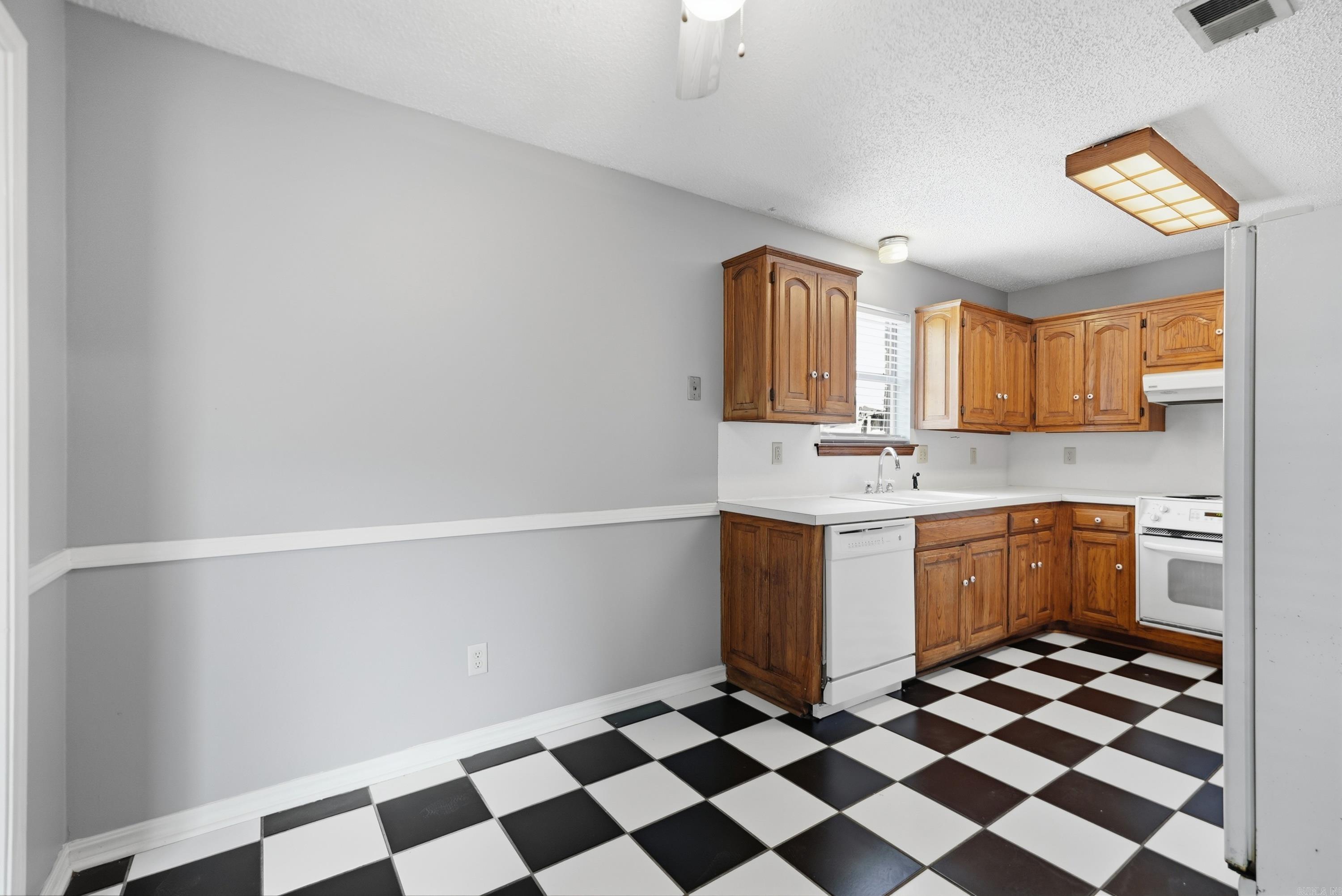 105 King Pine  Sherwood, AR