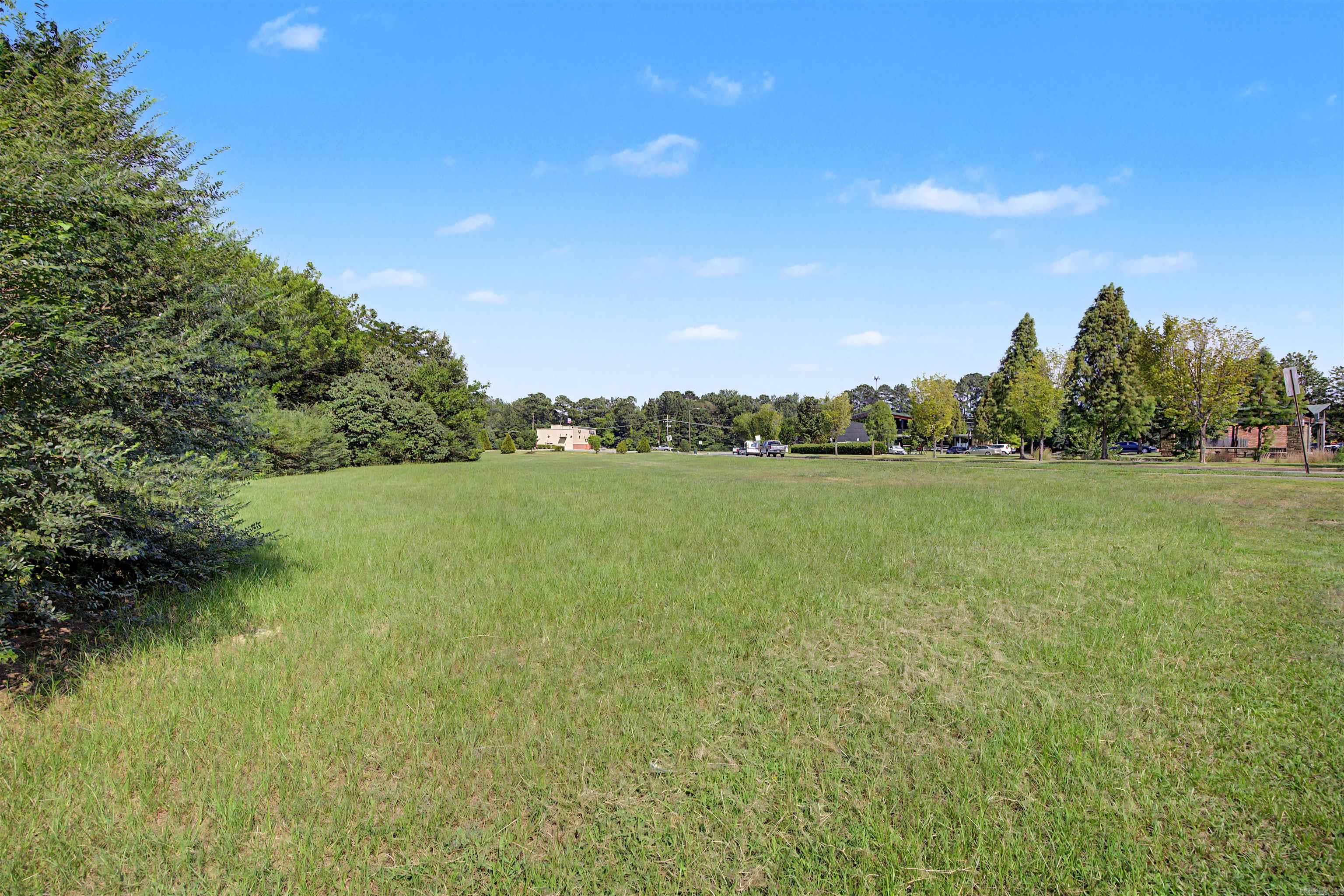 14 Otter Creek Ct  Little Rock, AR