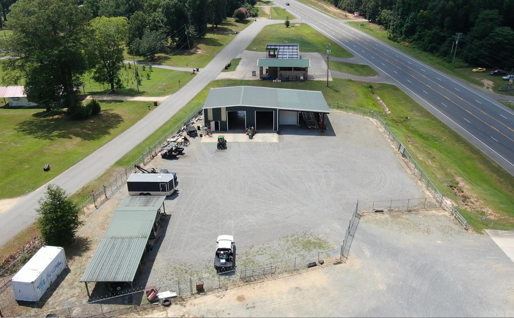 1400 E Church  Warren, AR