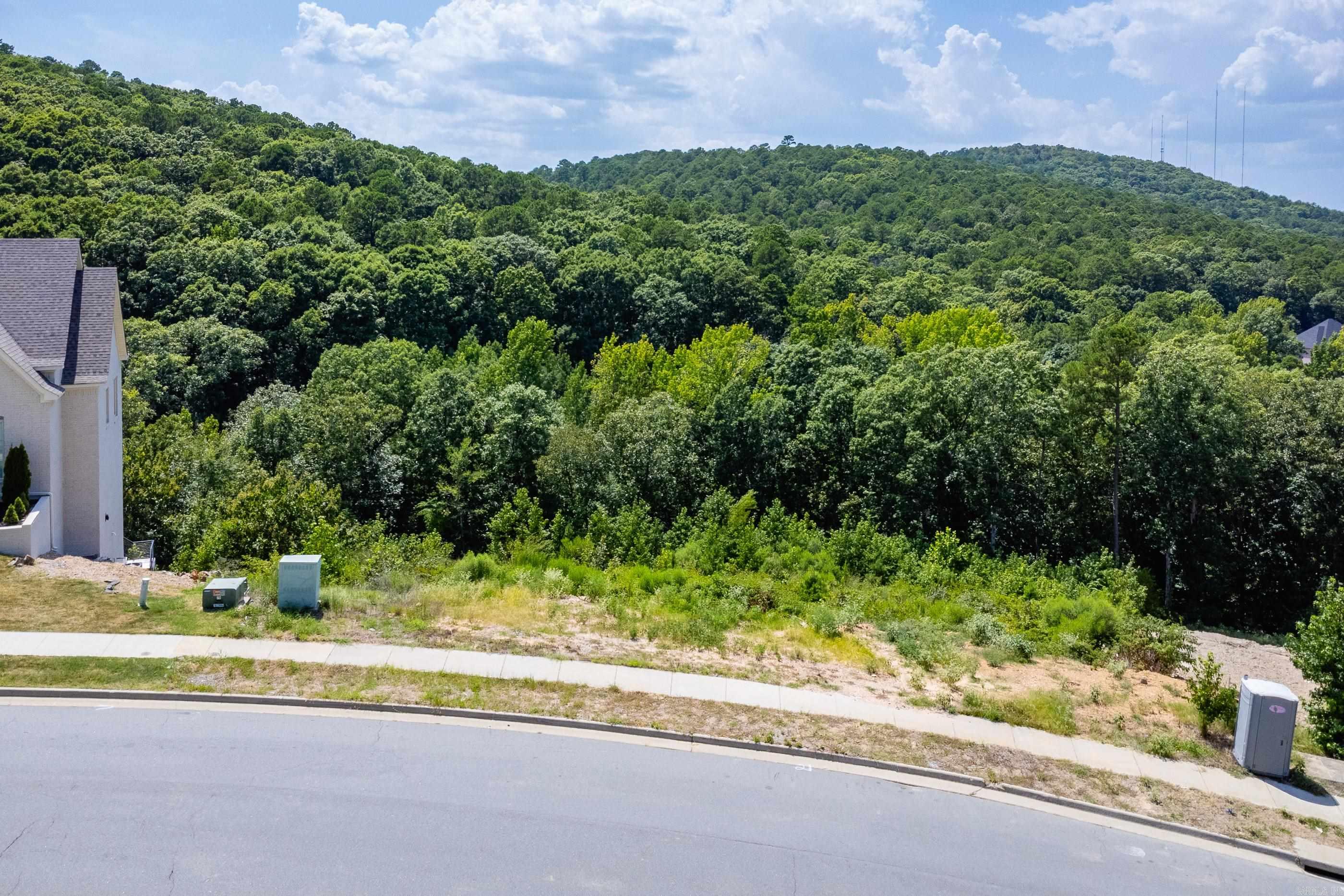 21 Falstone Drive  Little Rock, AR