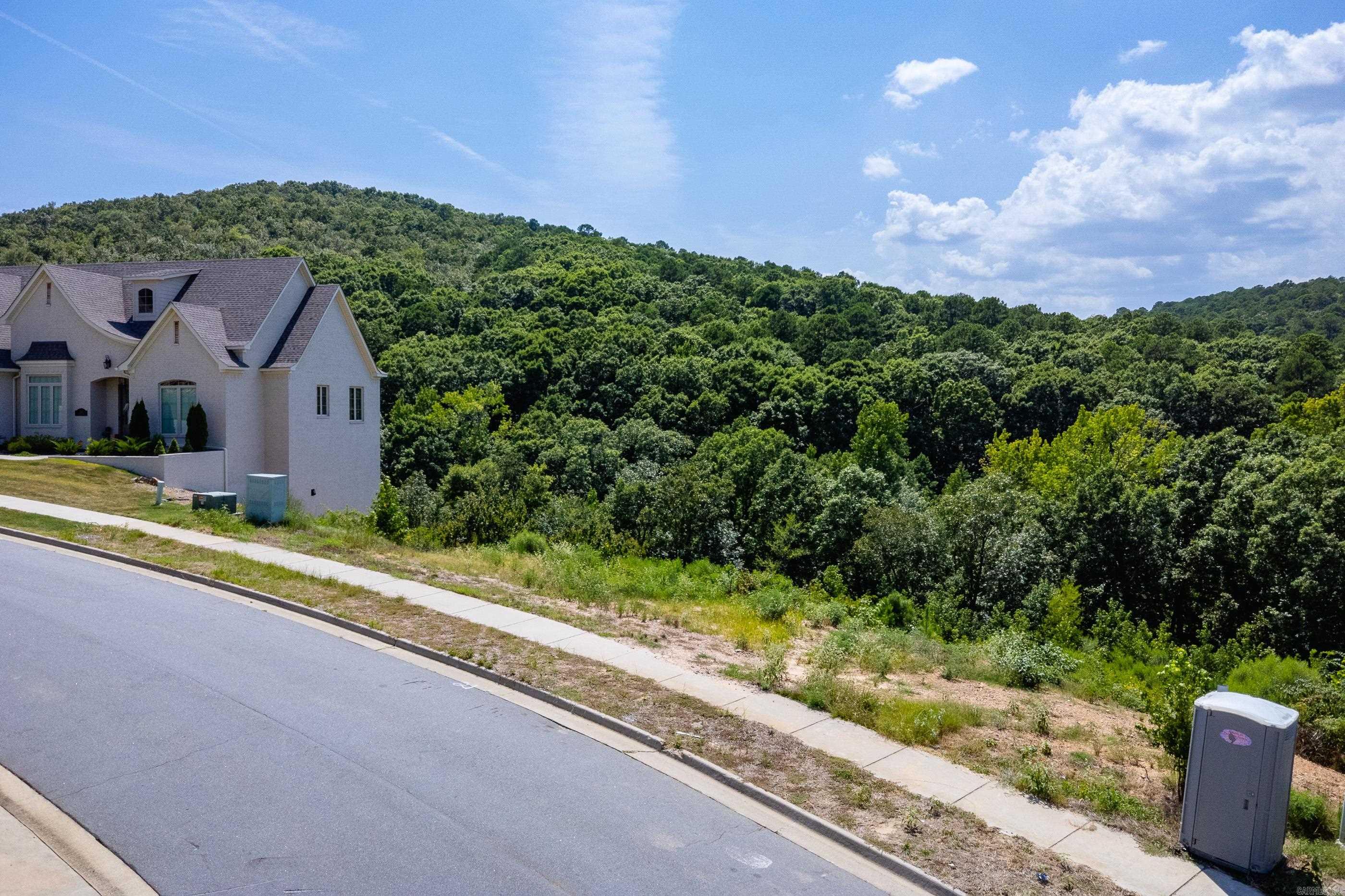 21 Falstone Drive  Little Rock, AR