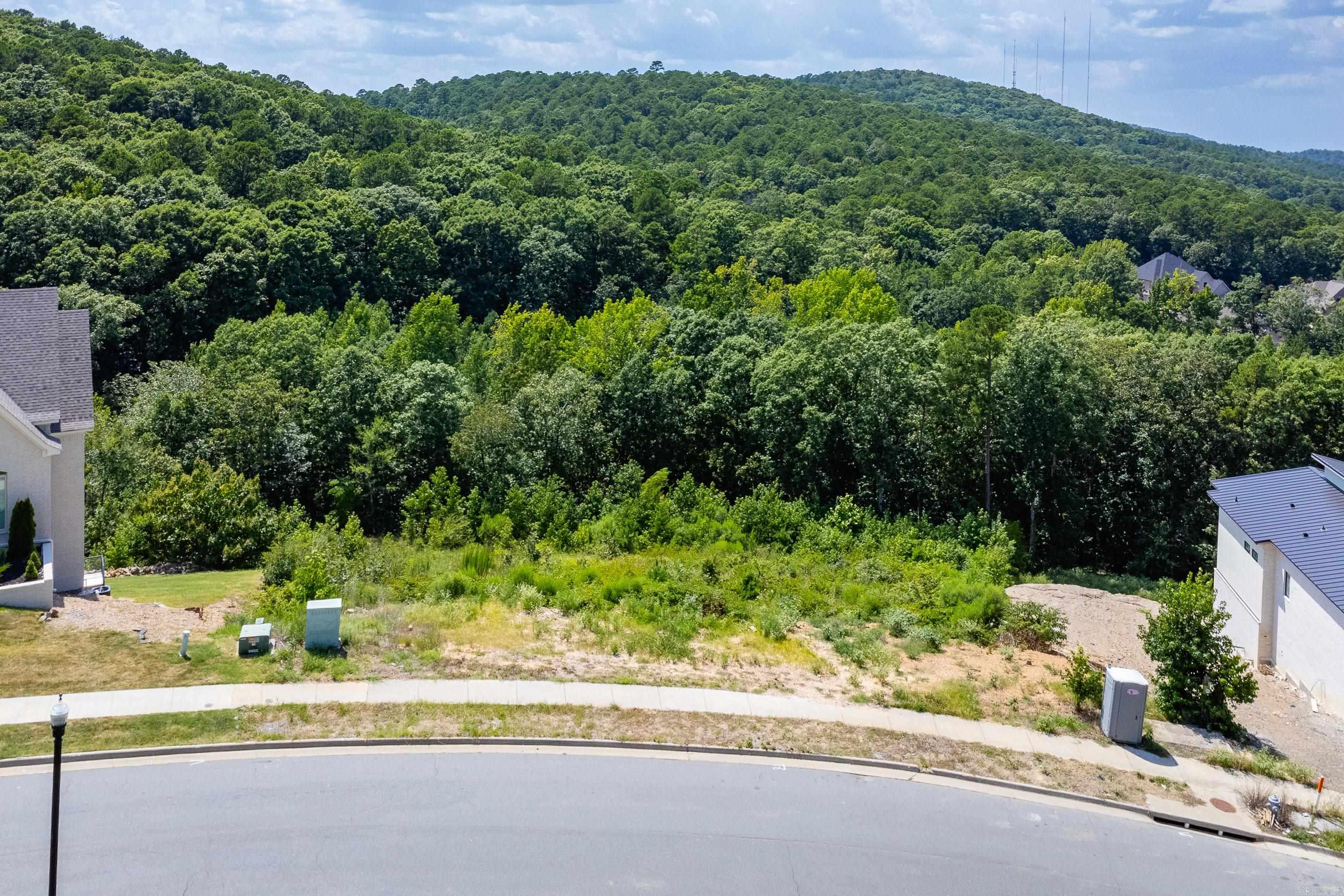 21 Falstone Drive  Little Rock, AR