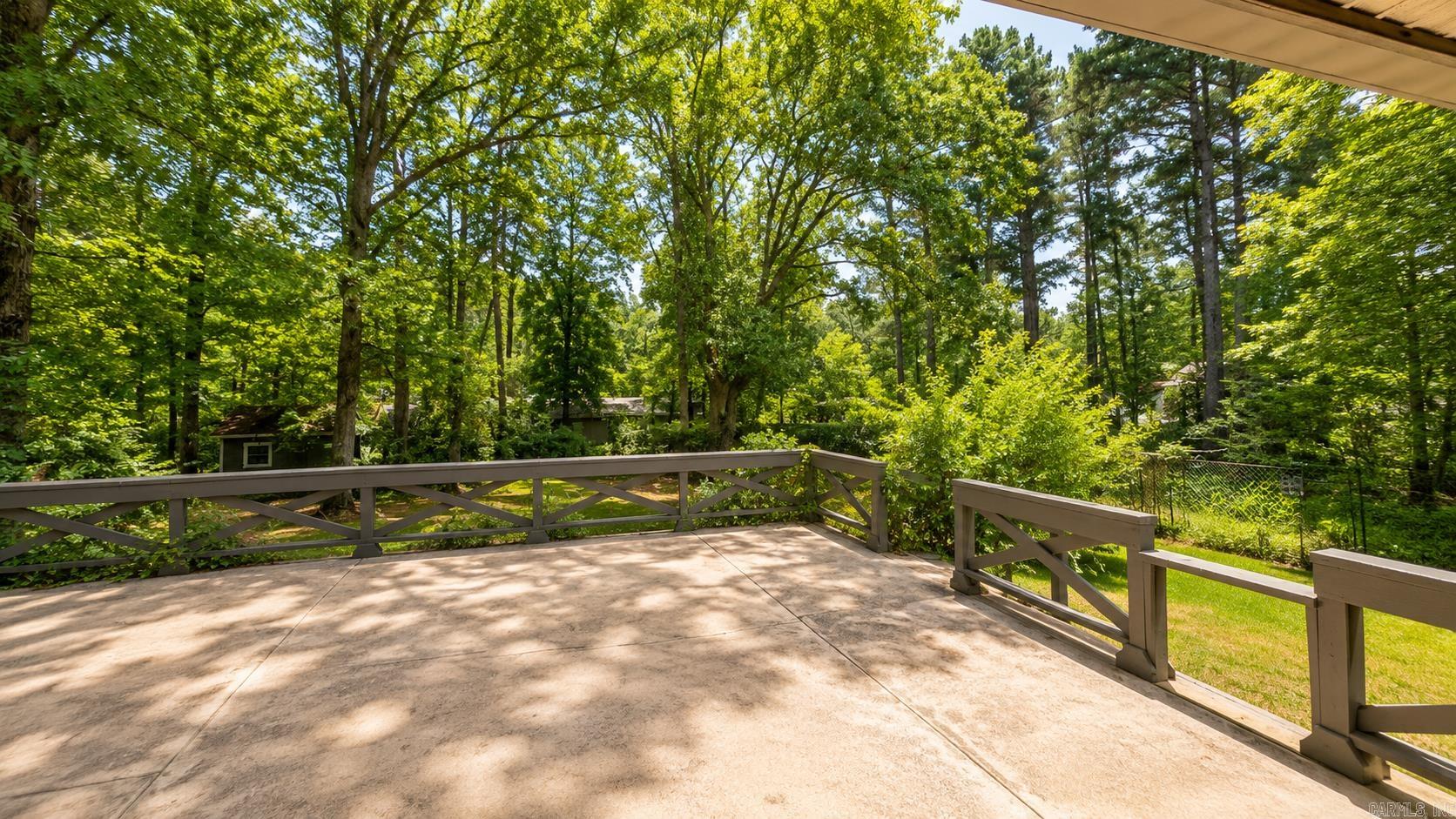 1111 Edgehill  Benton, AR