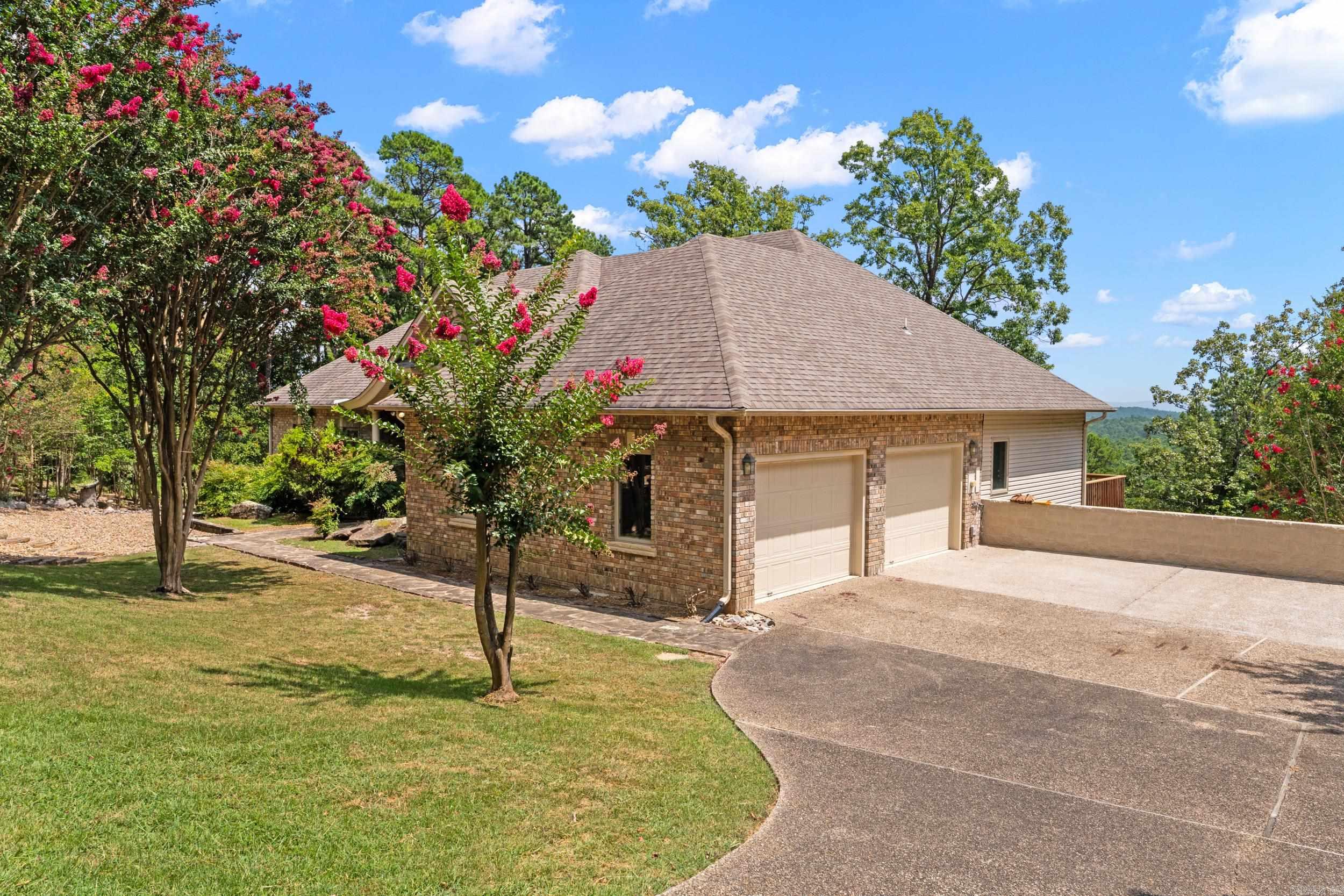 35 Derecho  Hot Springs Village, AR
