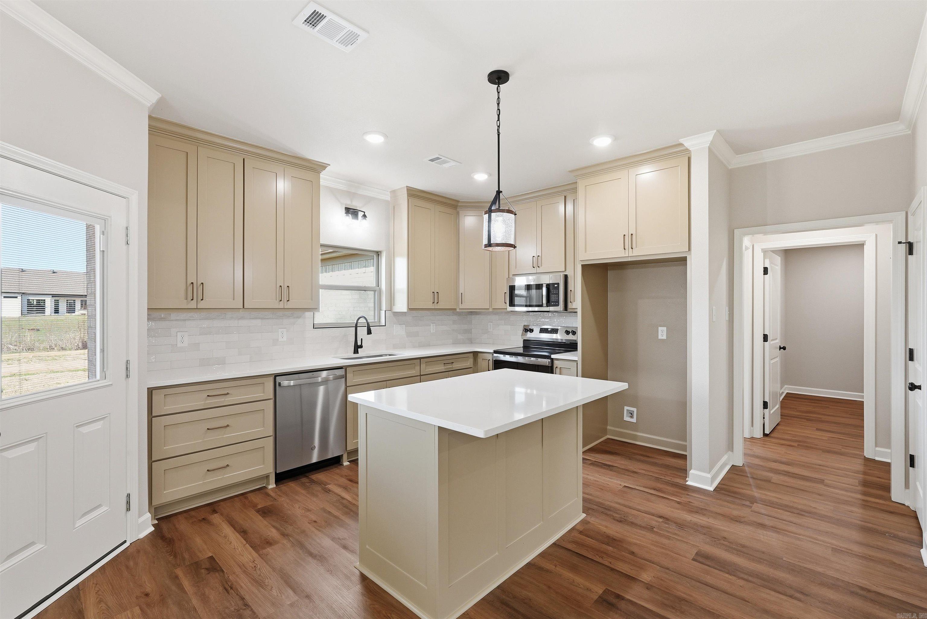 338 Millie Court  Austin, AR
